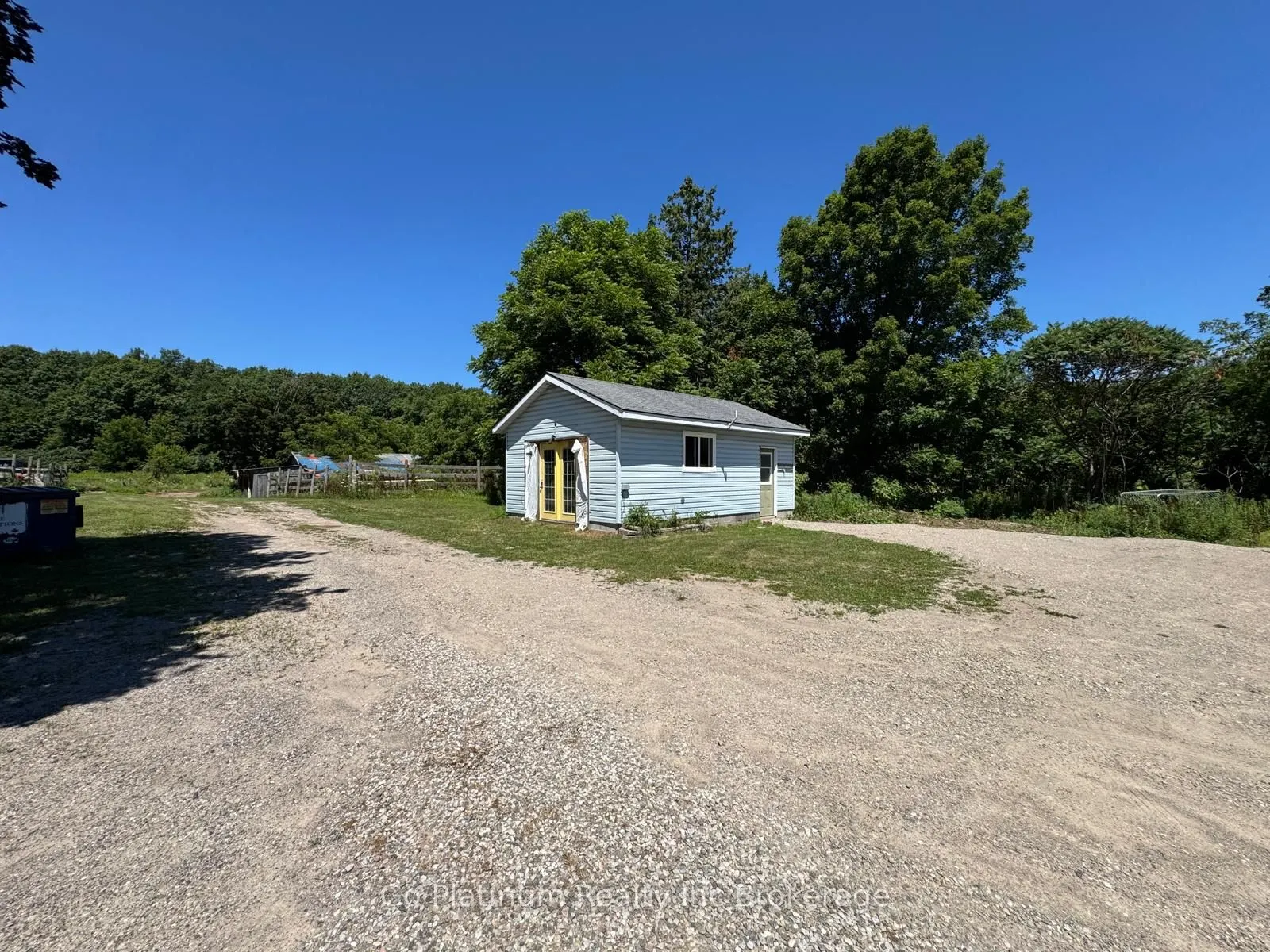 1104 Sandy Bay Road