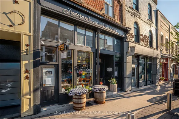 123 Dunlop Street E