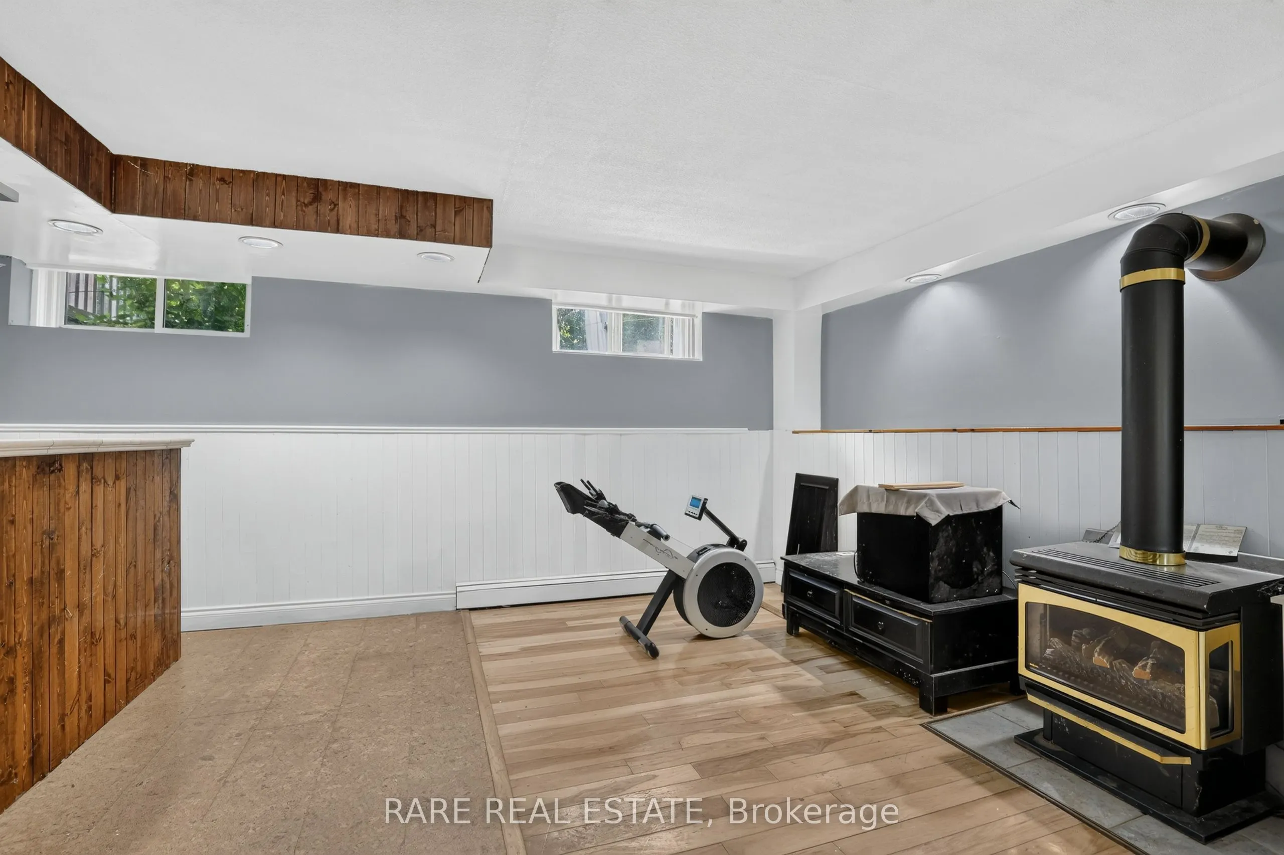 14 Pineway Court