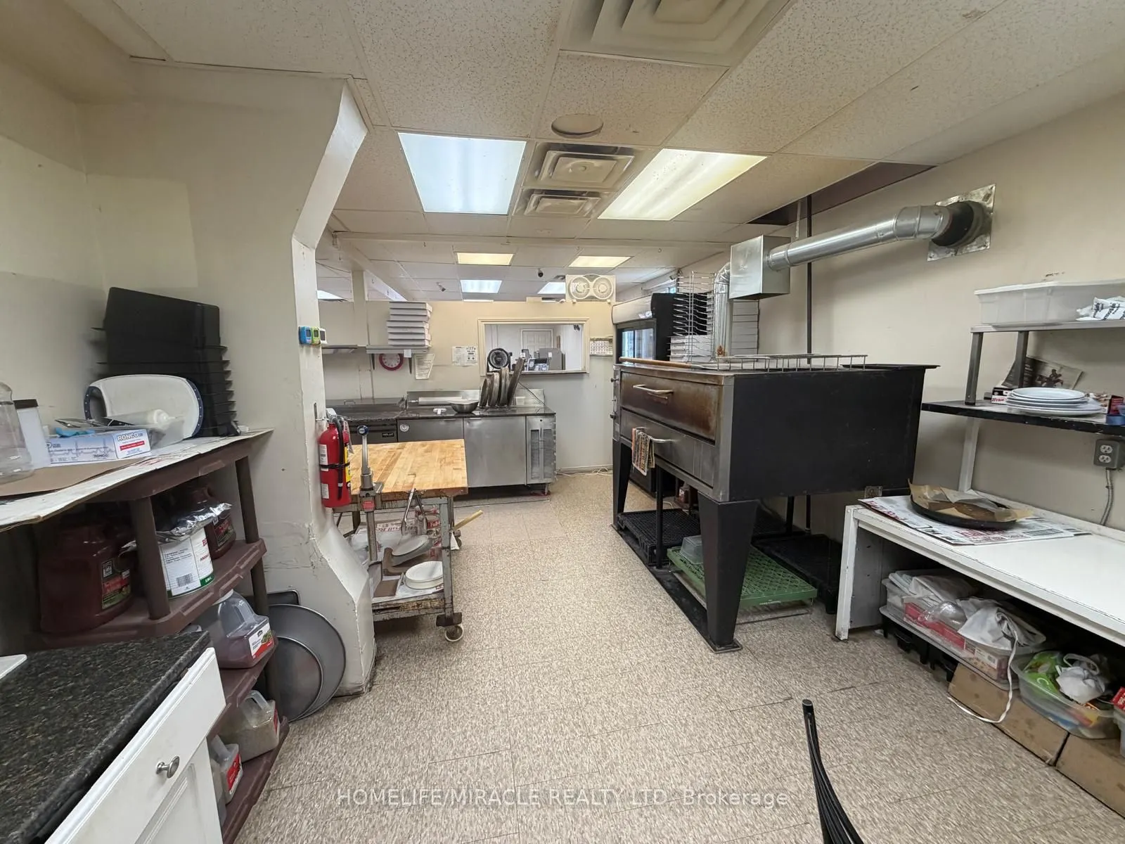 13 Yonge Street S