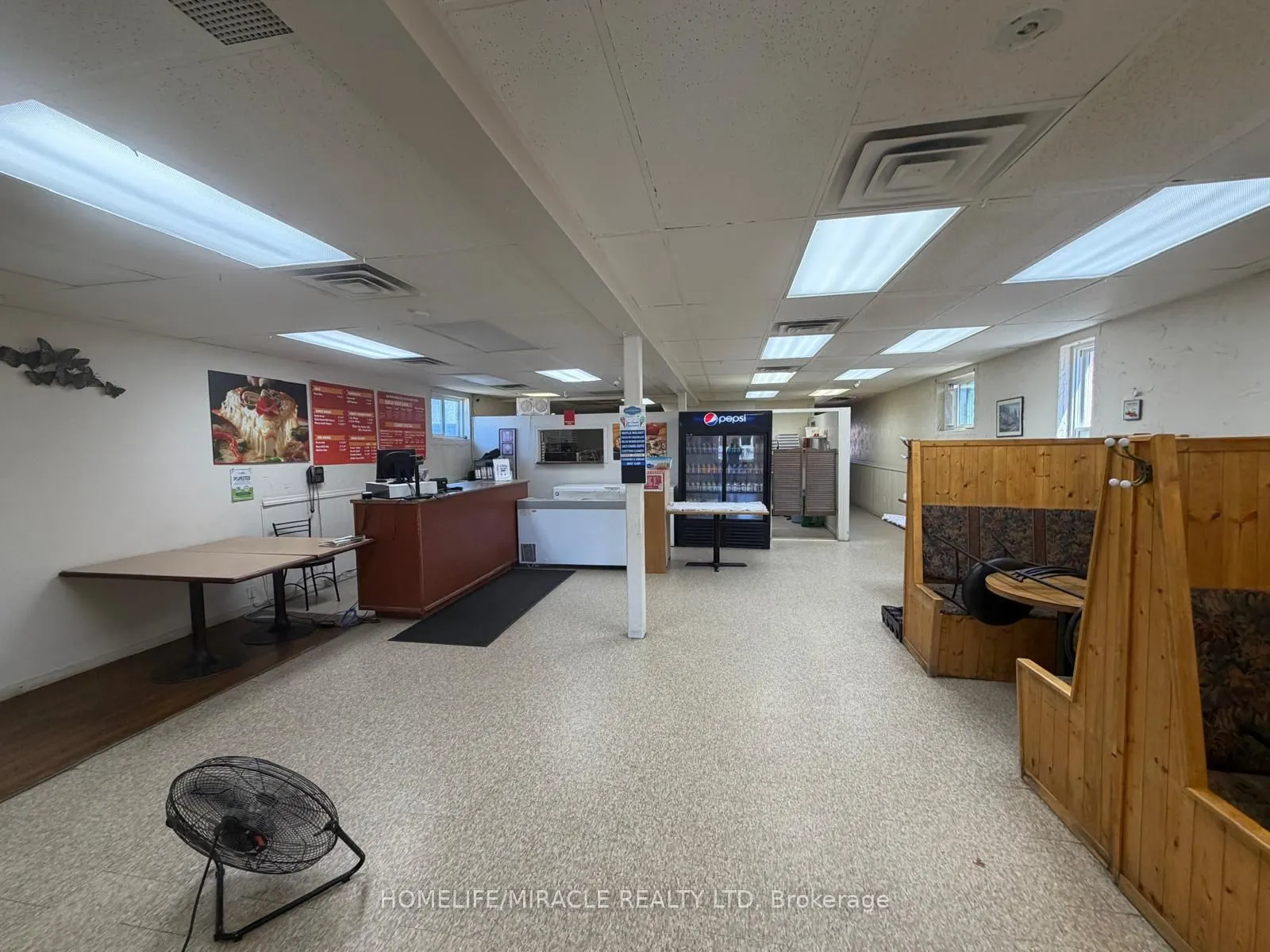 13 Yonge Street S