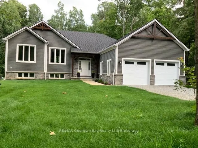 5 Oakwood Avenue N