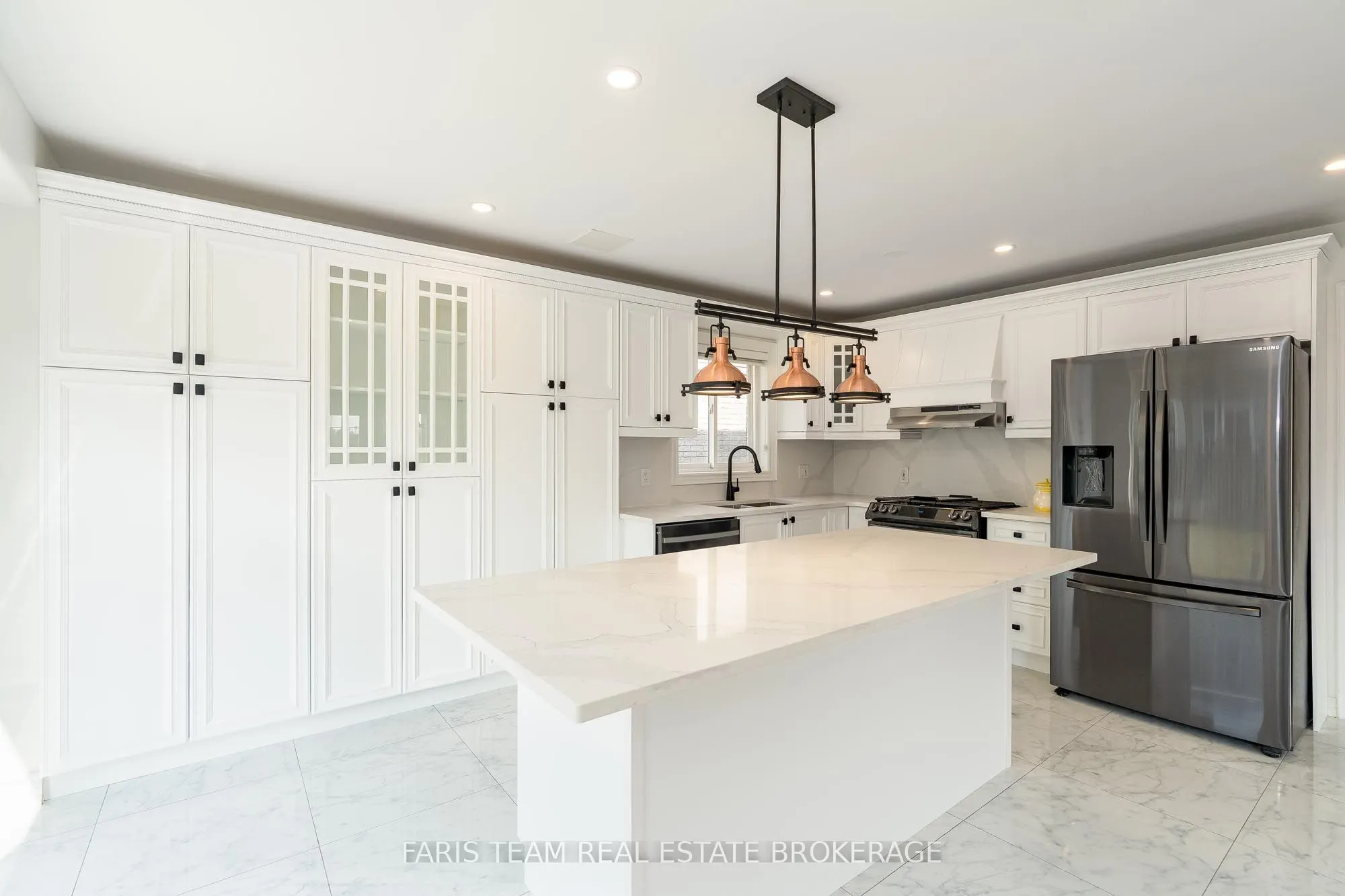 2 Vanessa Drive