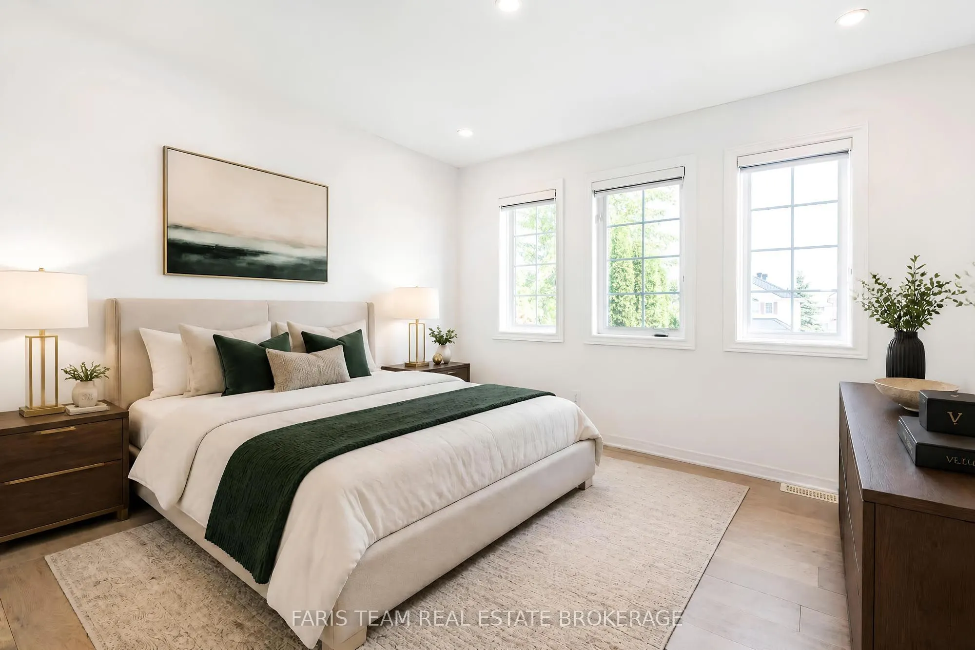 2 Vanessa Drive