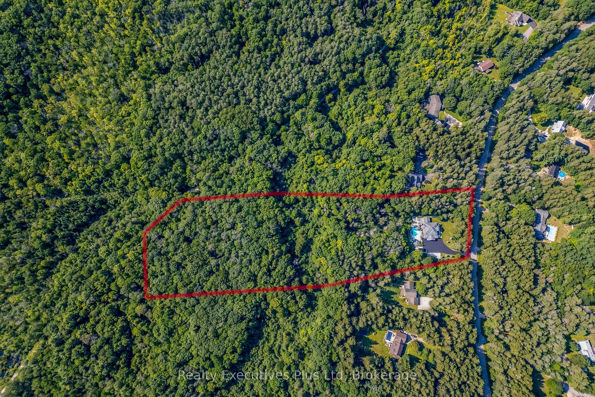 27 KINGFISHER Crescent