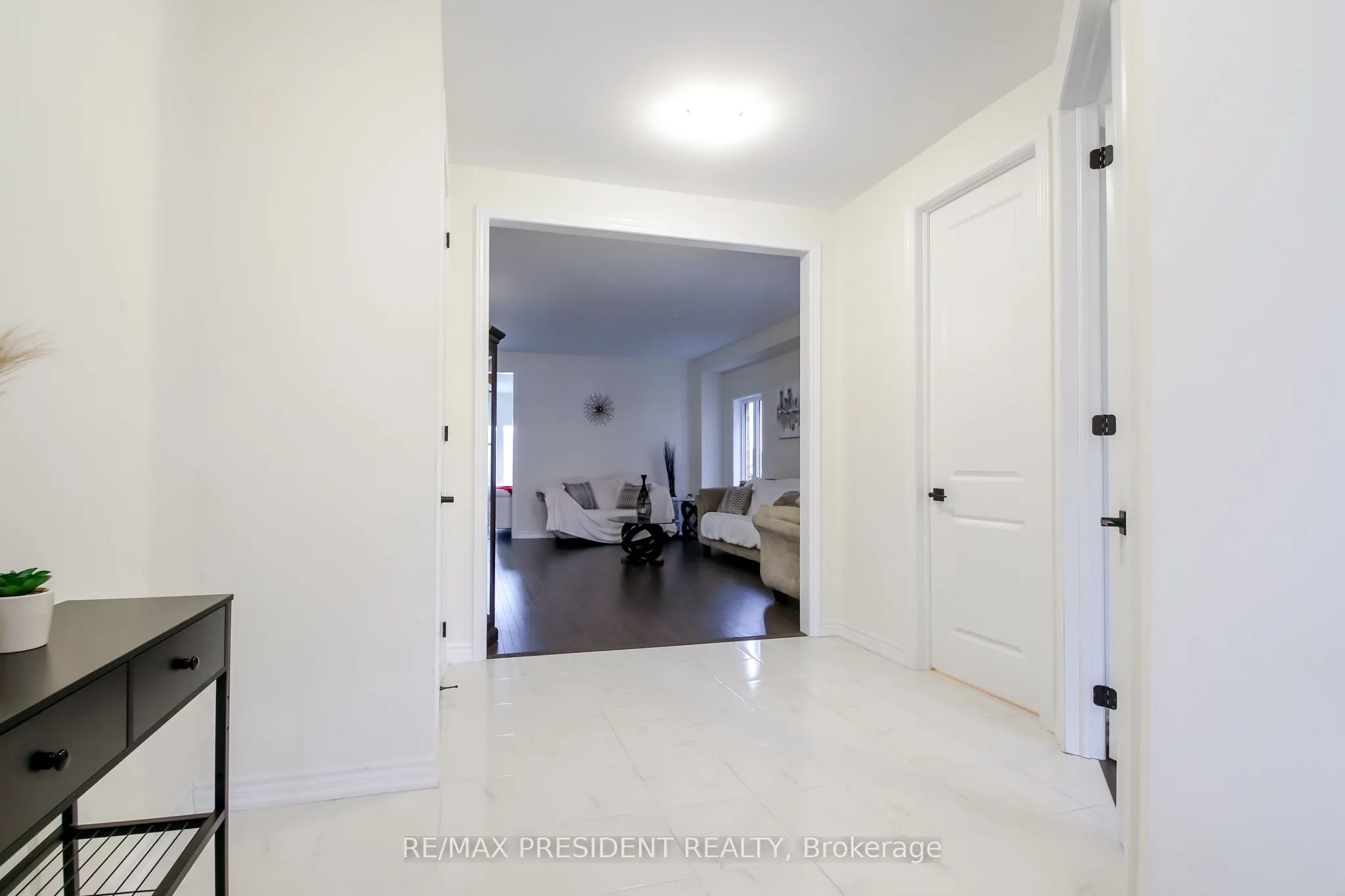4 Cypress Point Street