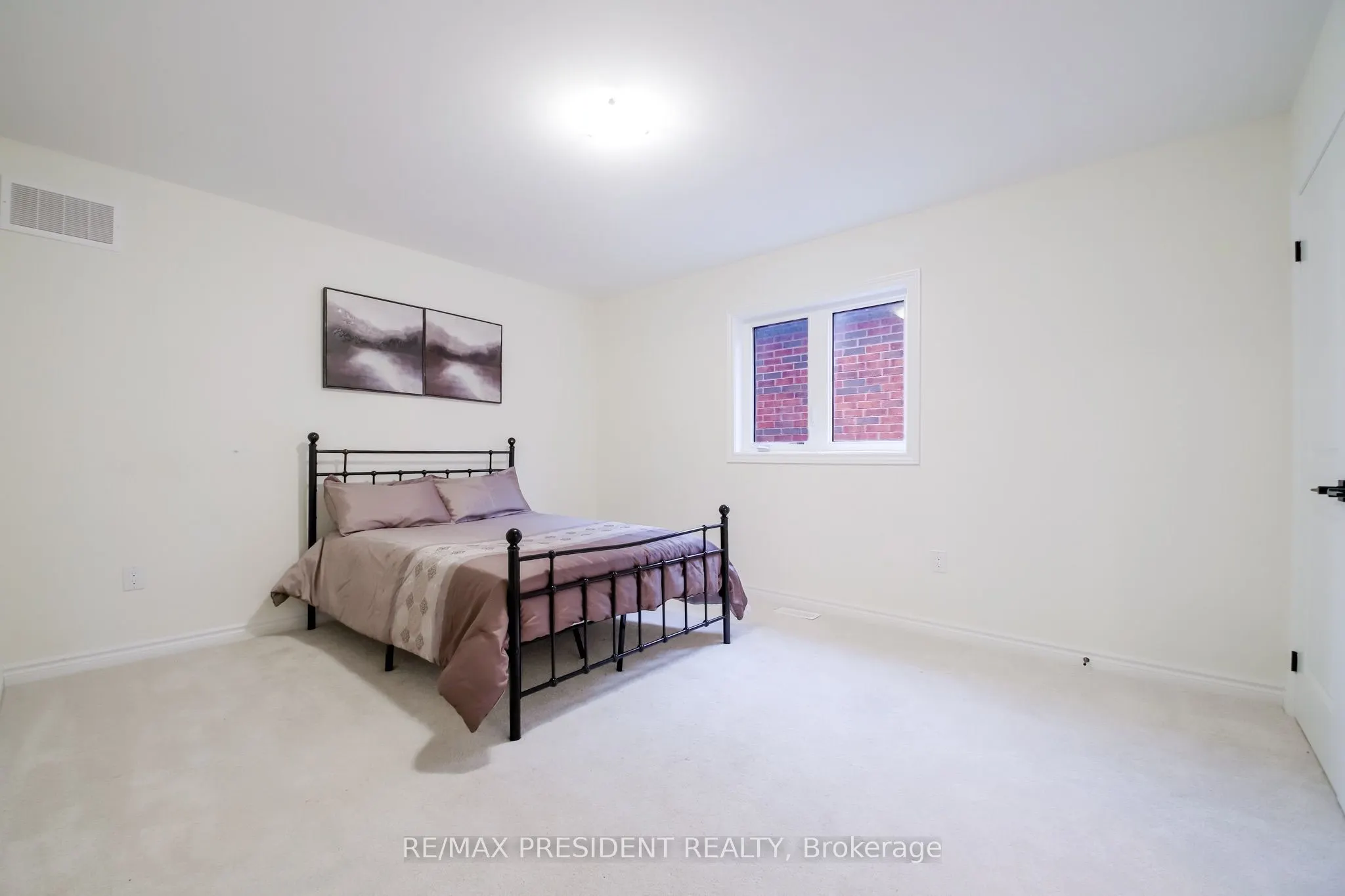 4 Cypress Point Street