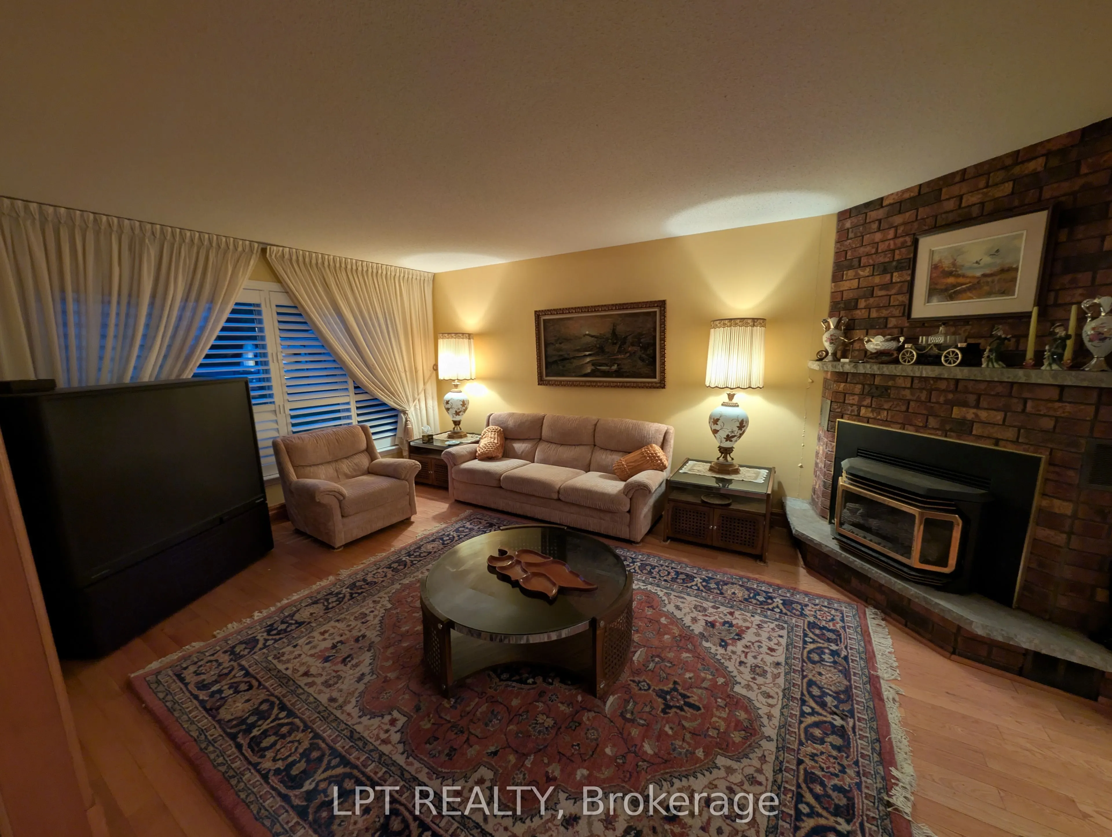 47 Parkside Drive