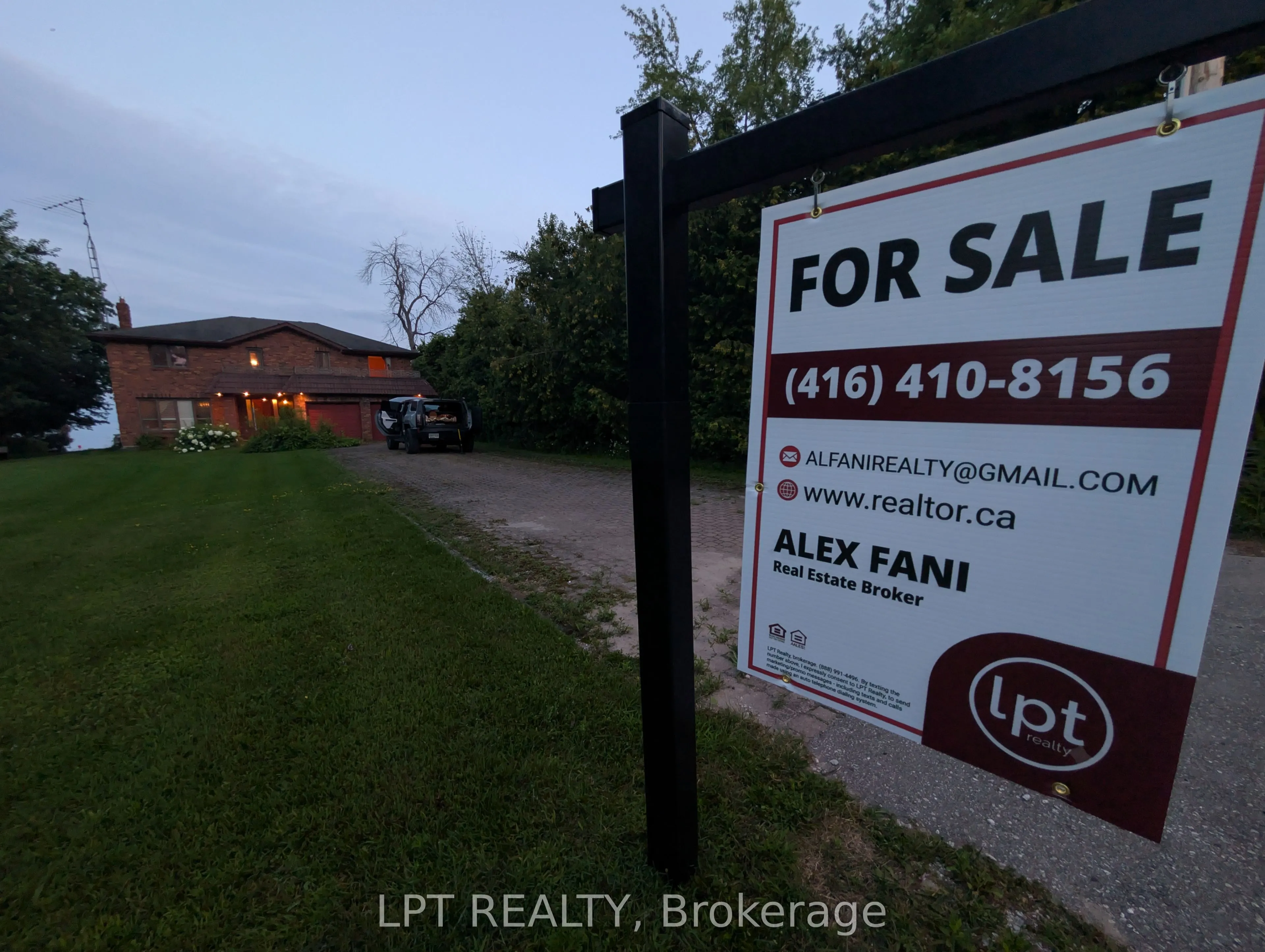 47 Parkside Drive