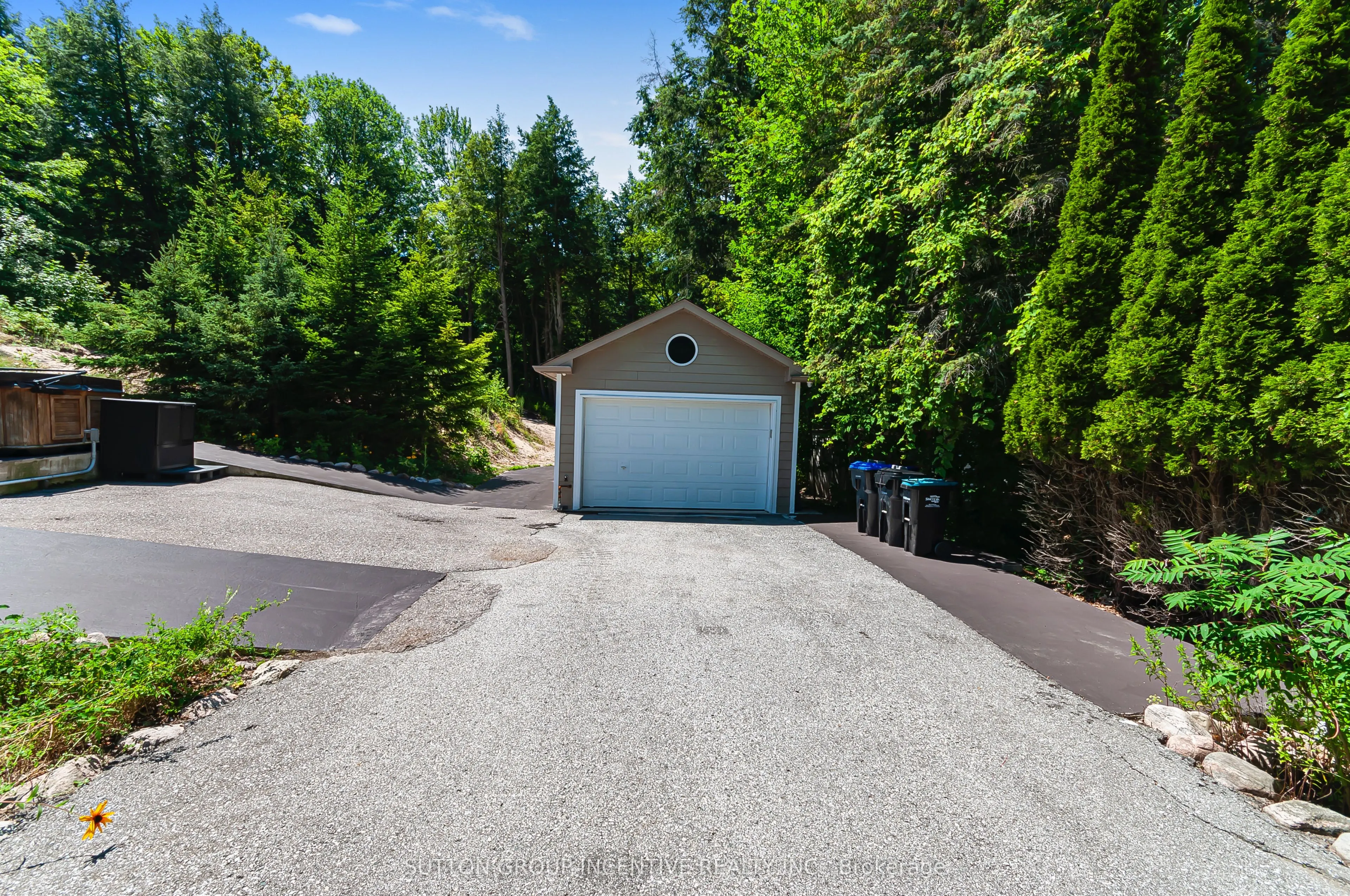 26 Shades Valley Road