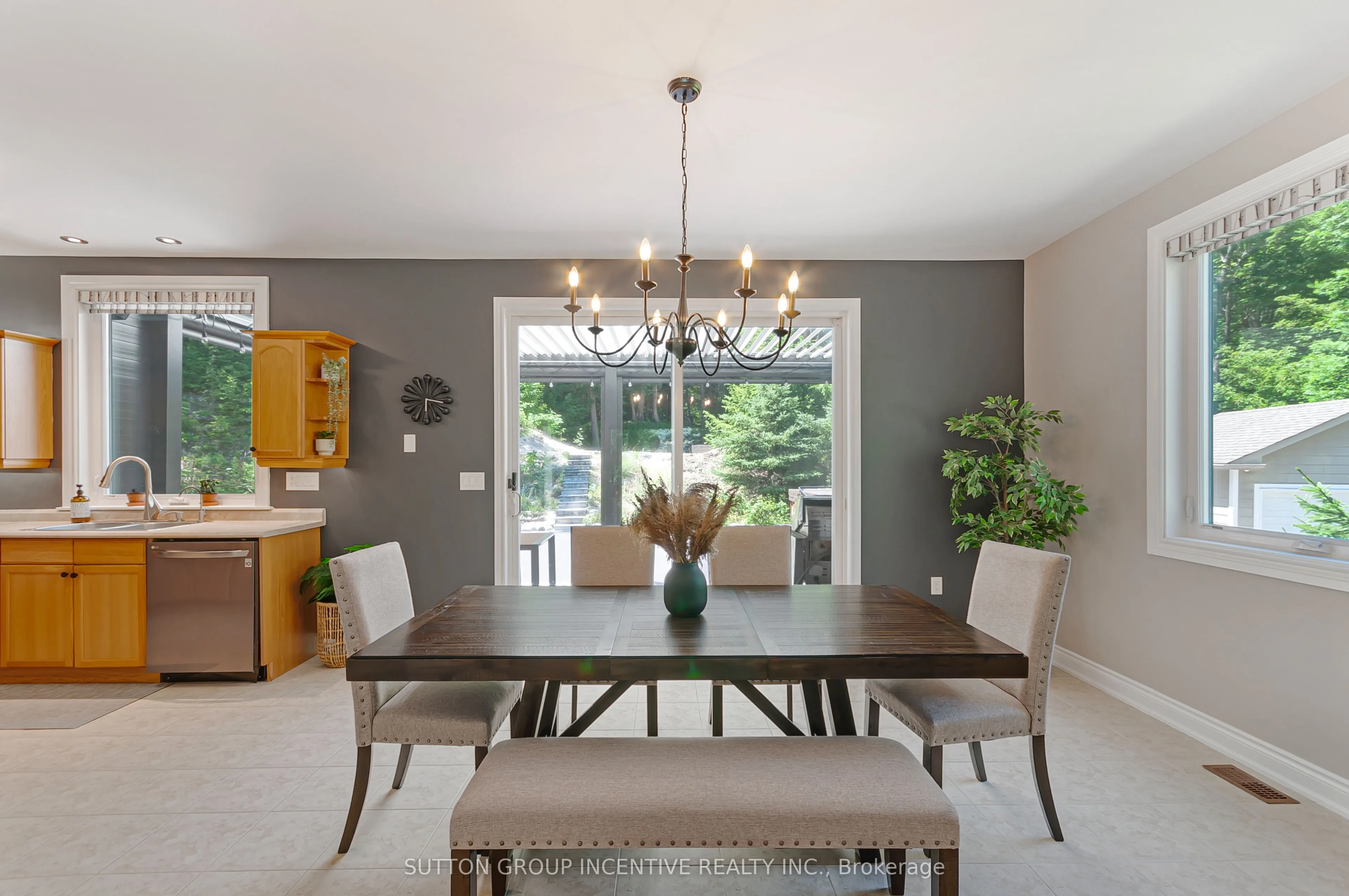 26 Shades Valley Road