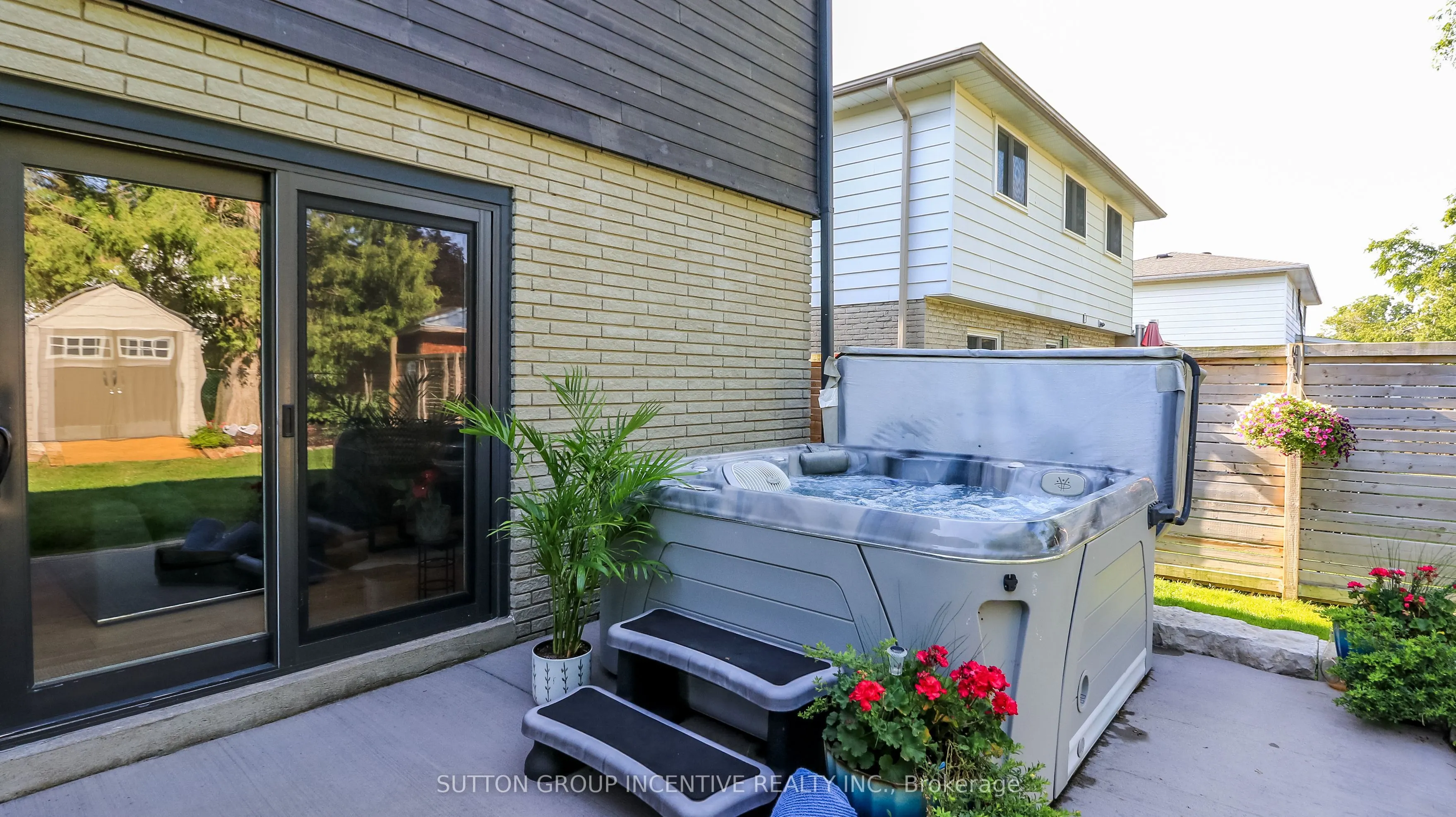 40 Varden Avenue