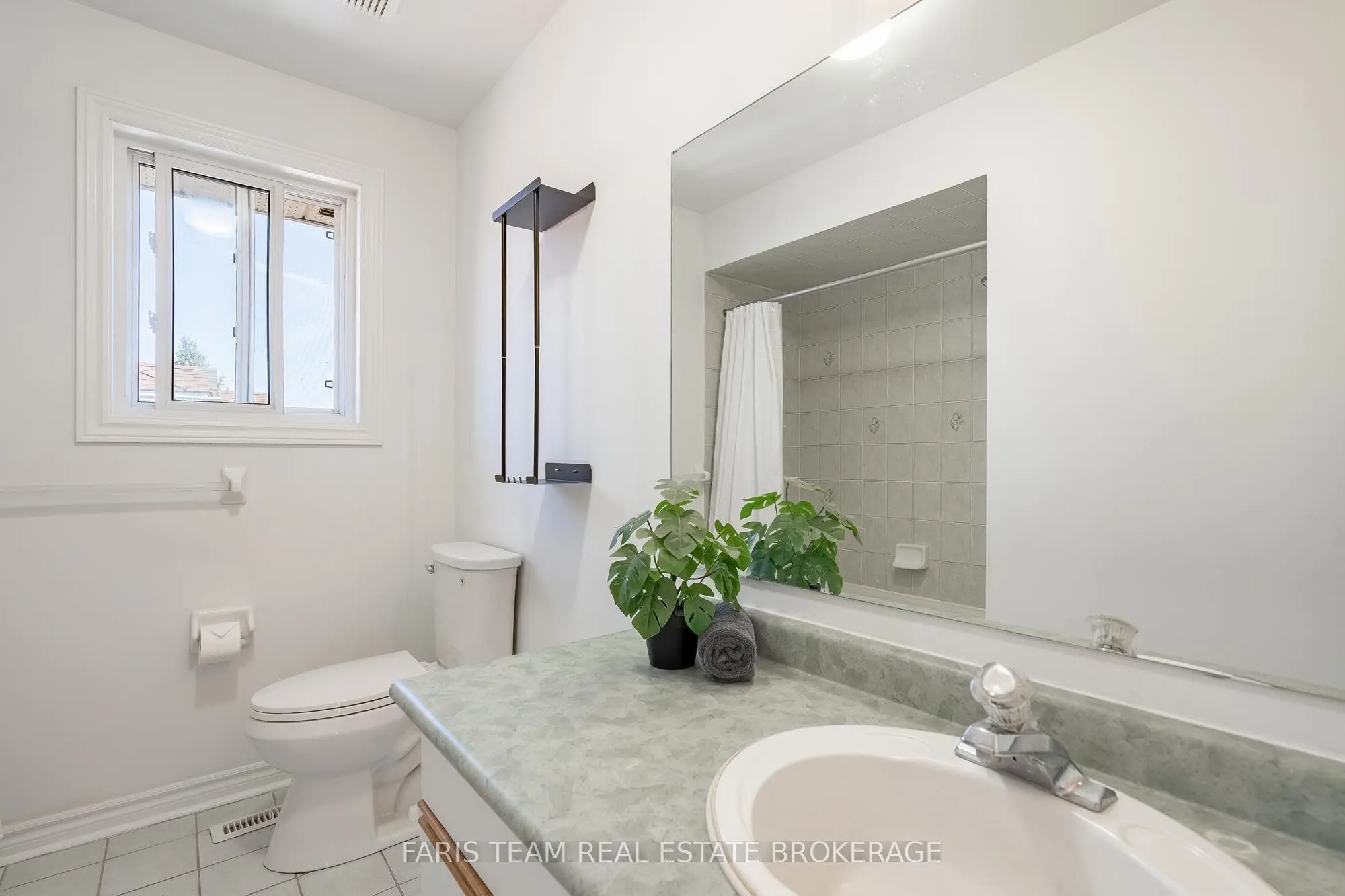 4 Whispering Pine Place