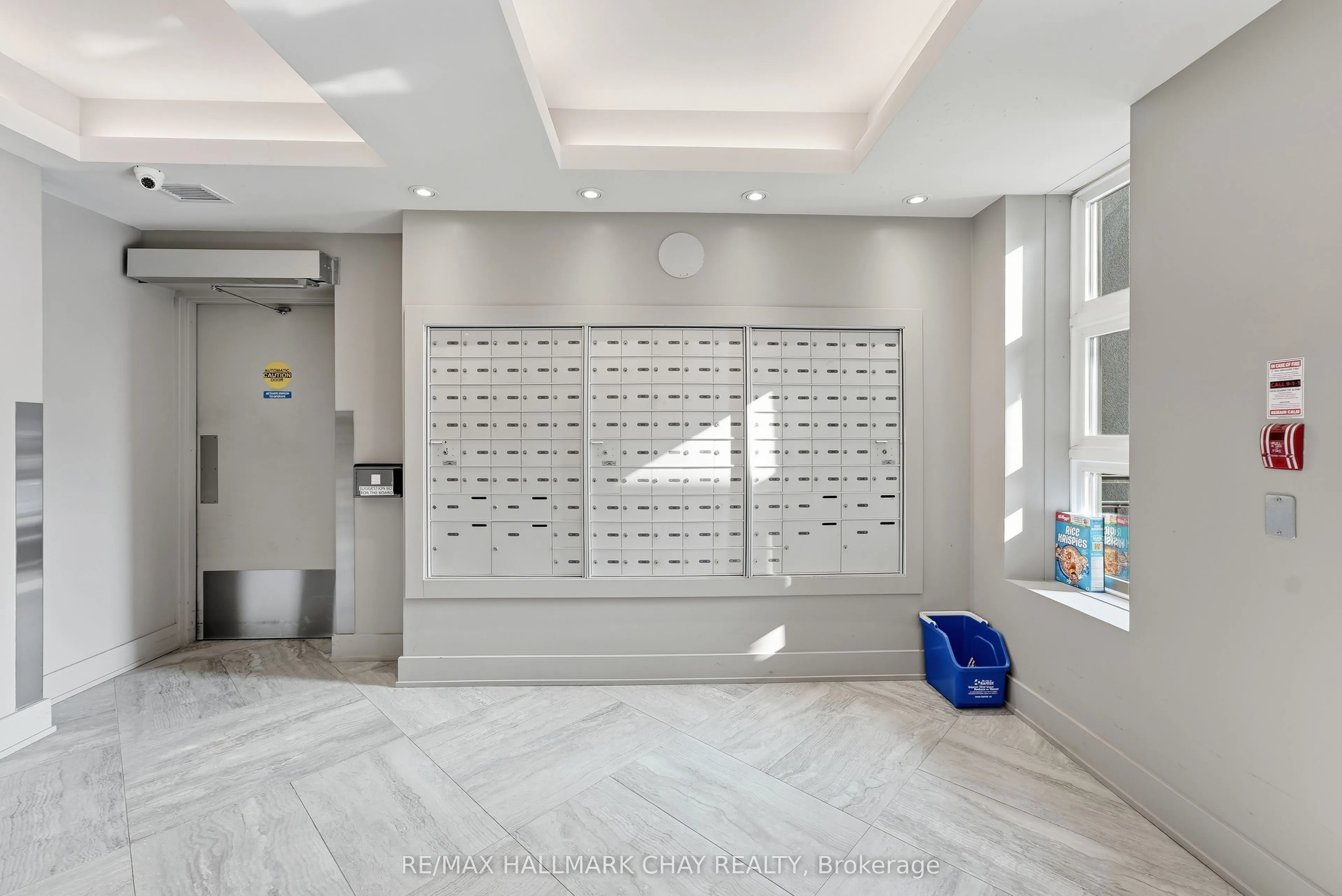 302 Essa Road #409