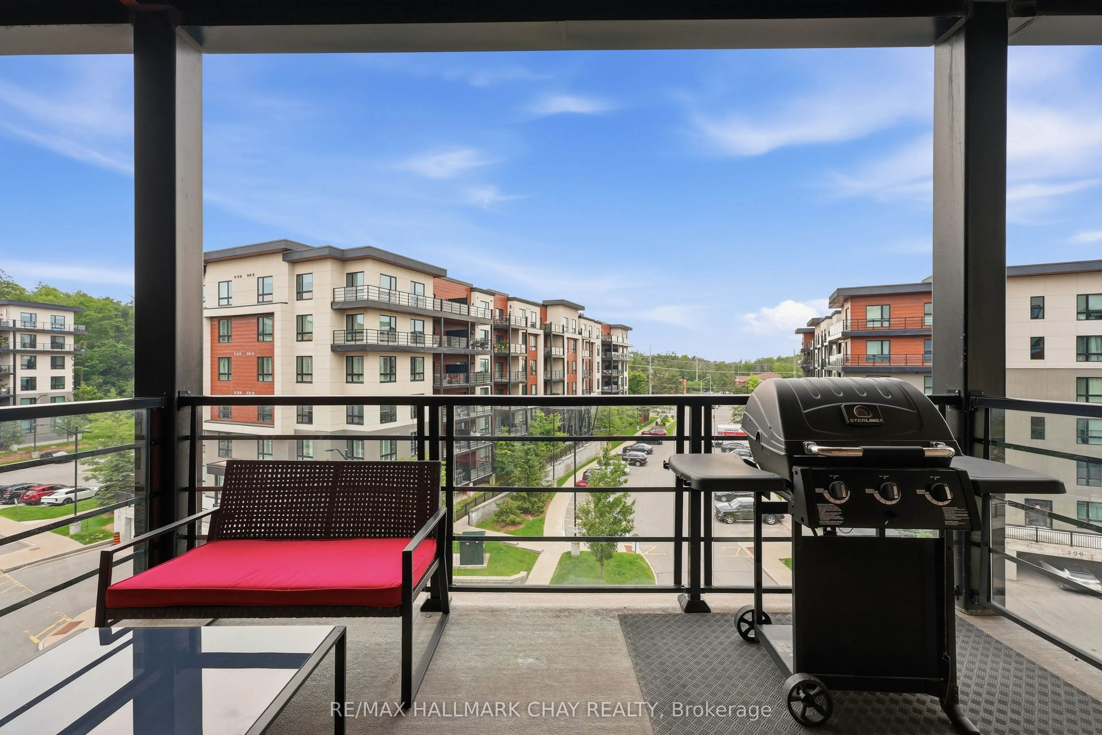 302 Essa Road #409