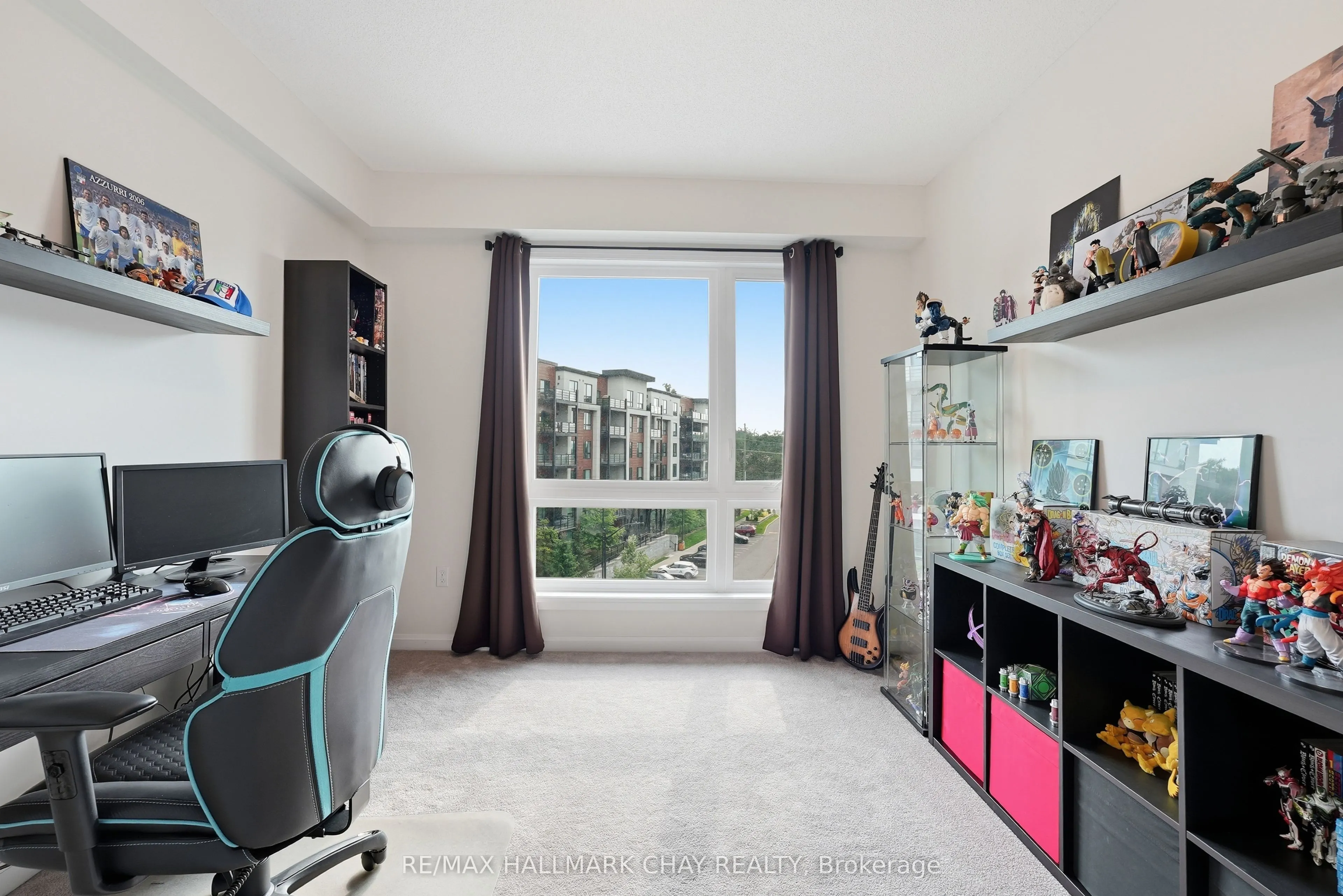 302 Essa Road #409