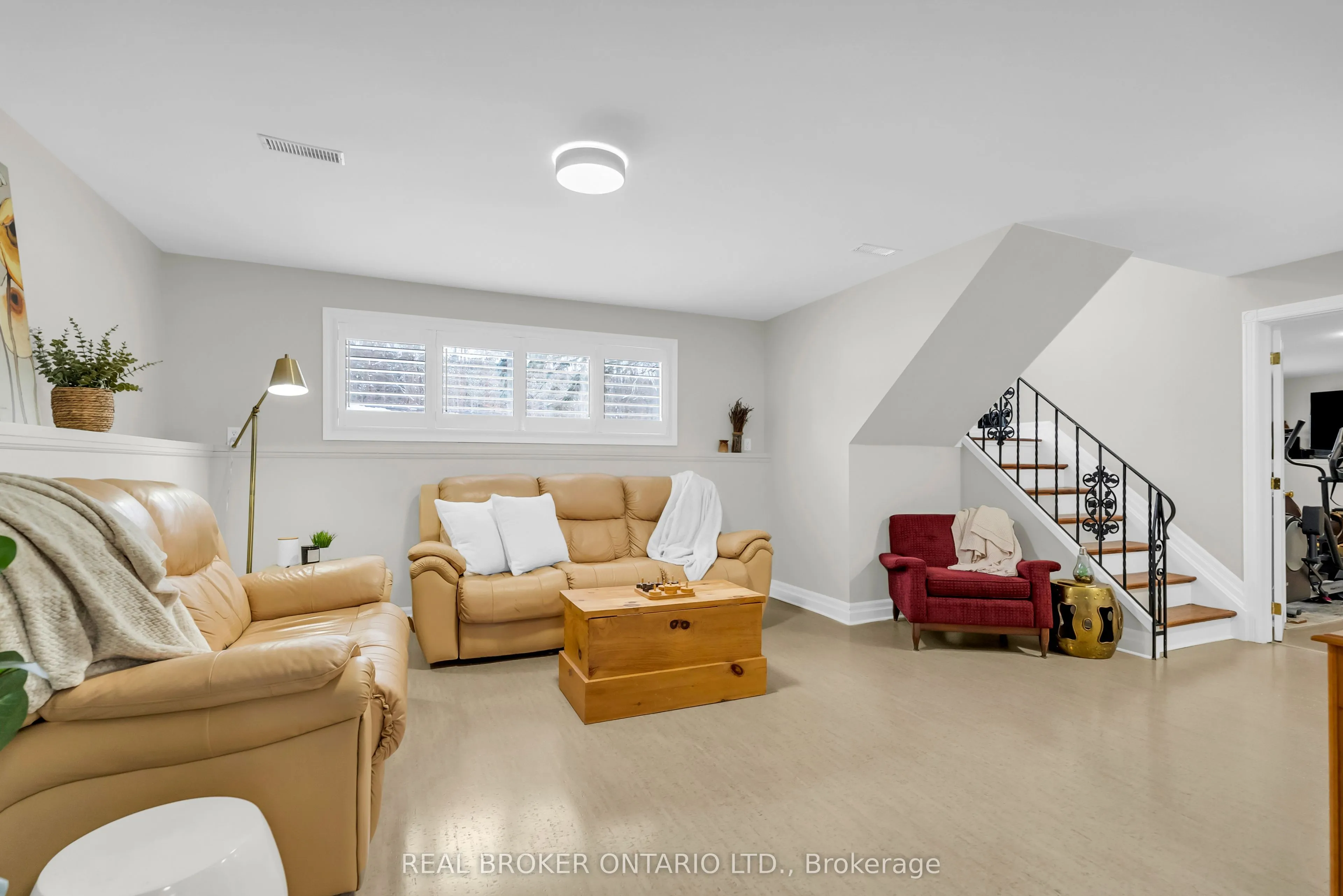 2477 Old Fort Road