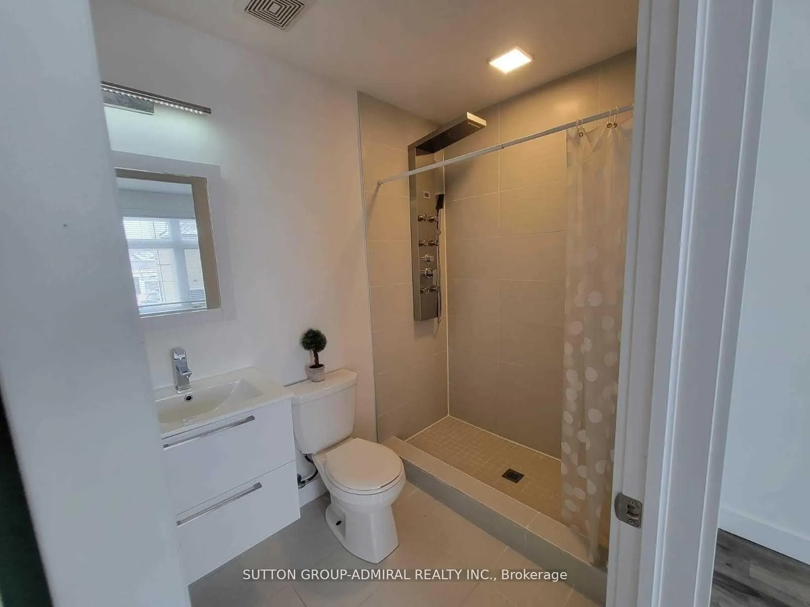 540 Essa Road #17