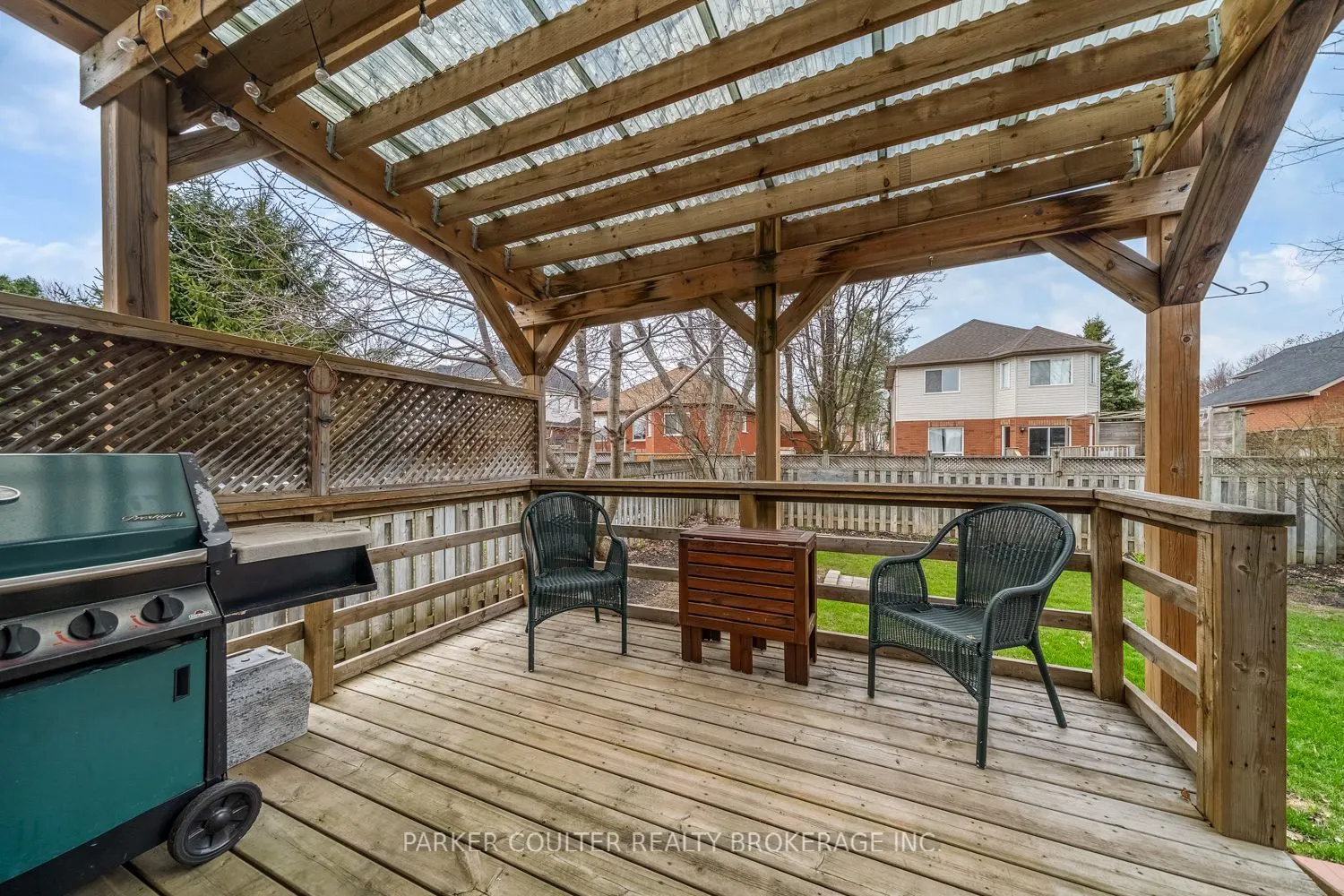 216 Mapleton Avenue