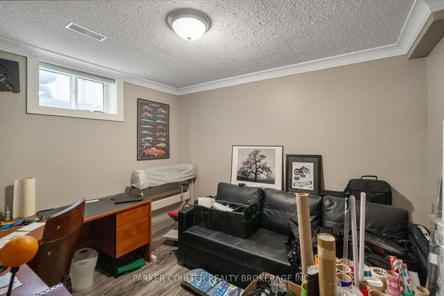216 Mapleton Avenue