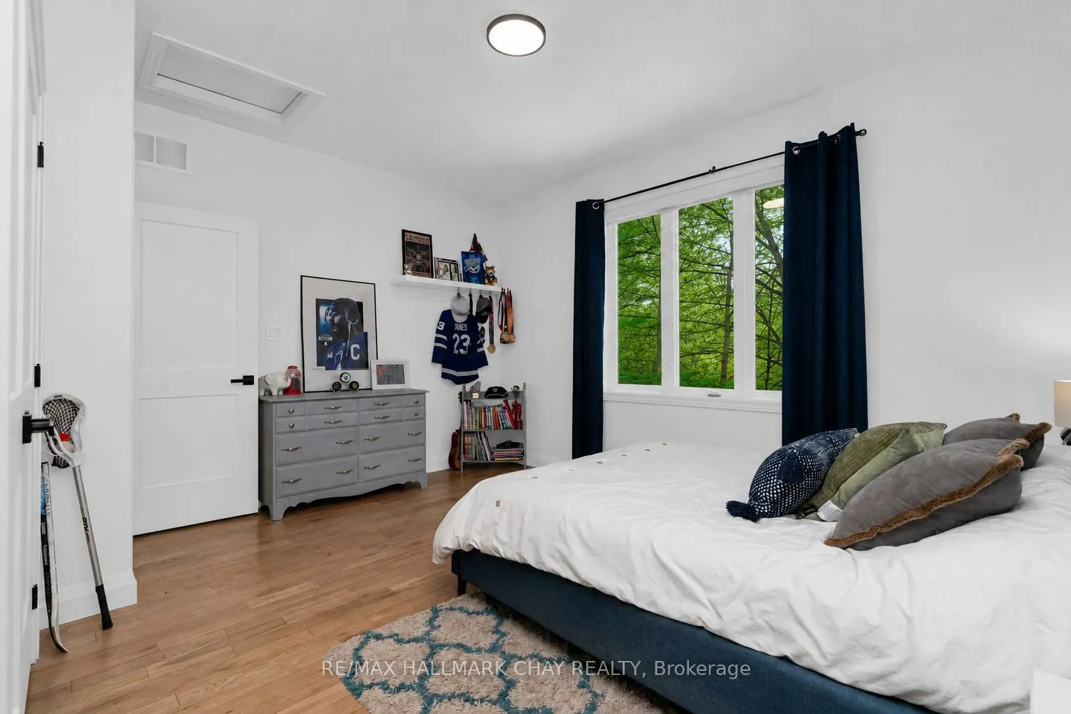 12 Oakmont Avenue