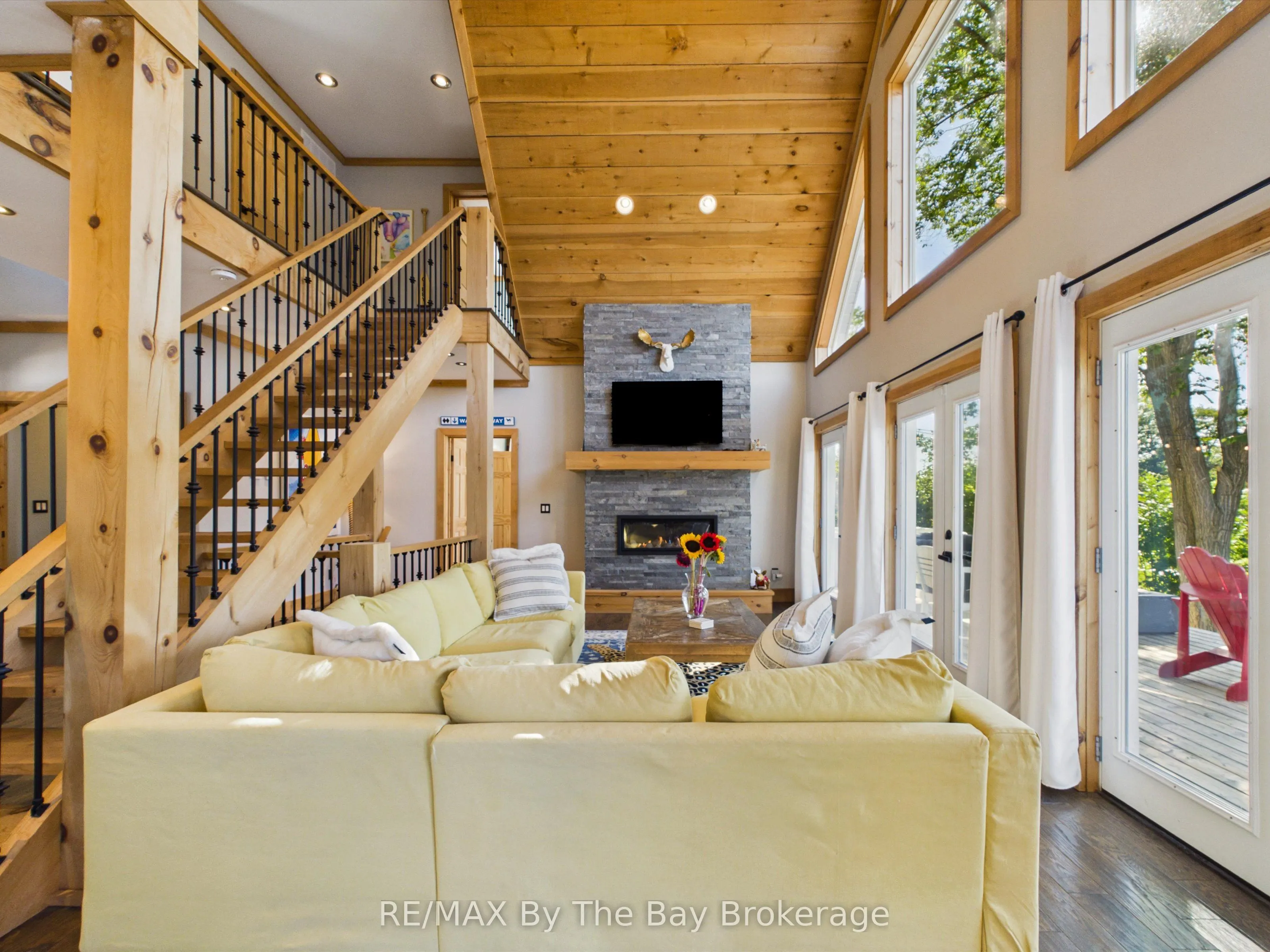 2056 River Road W