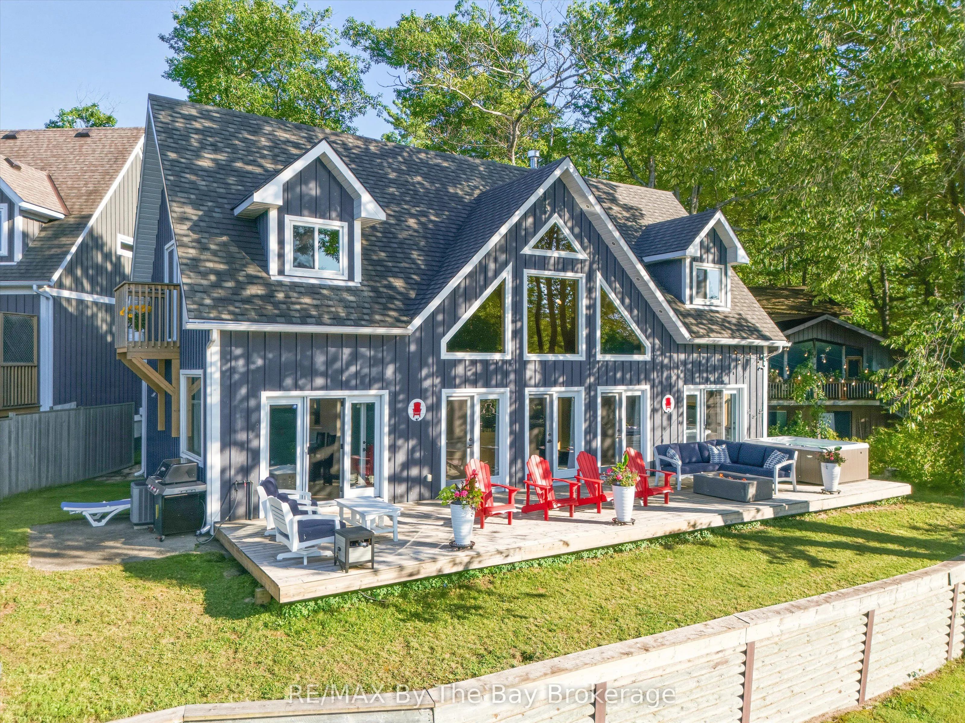2056 River Road W