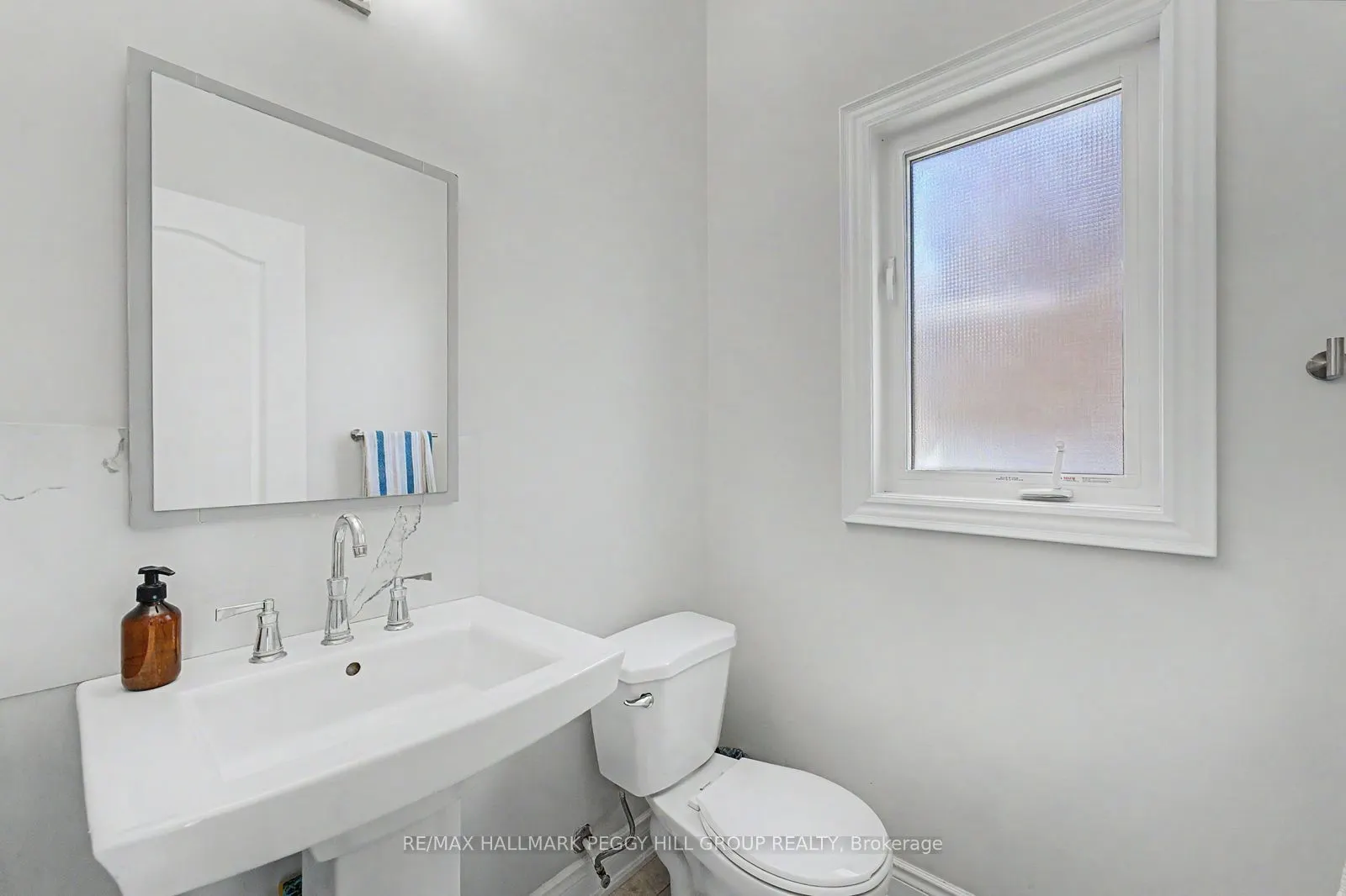 53 Nathan Crescent #Upper