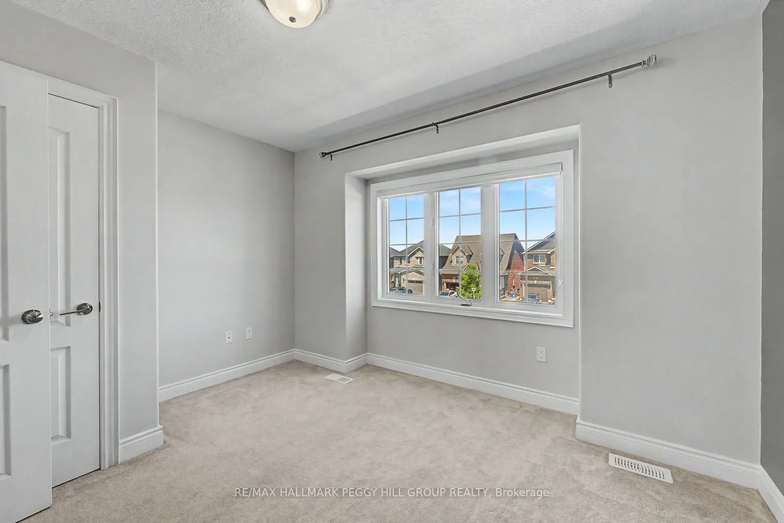 53 Nathan Crescent #Upper