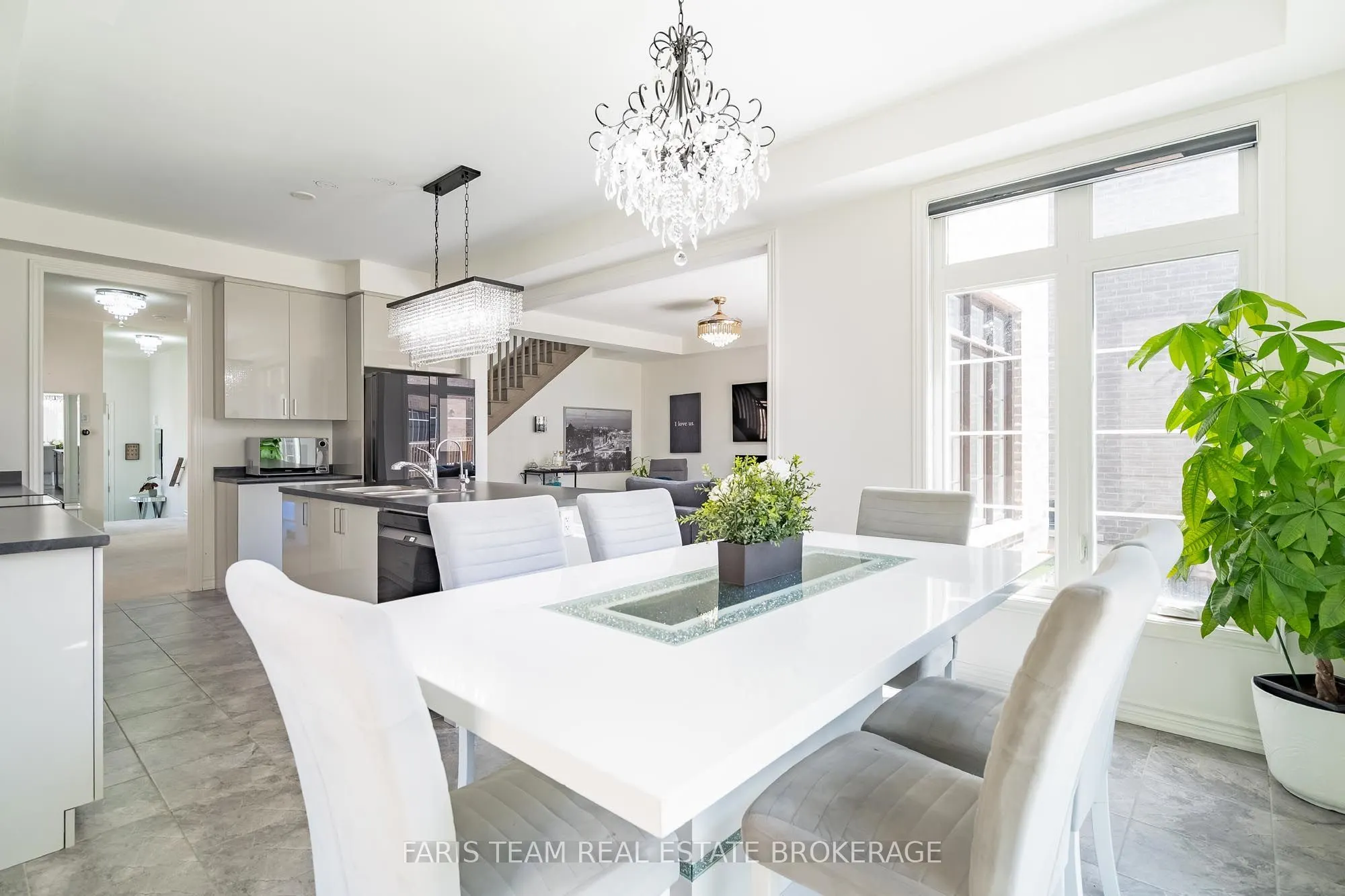 24 Sassafras Road