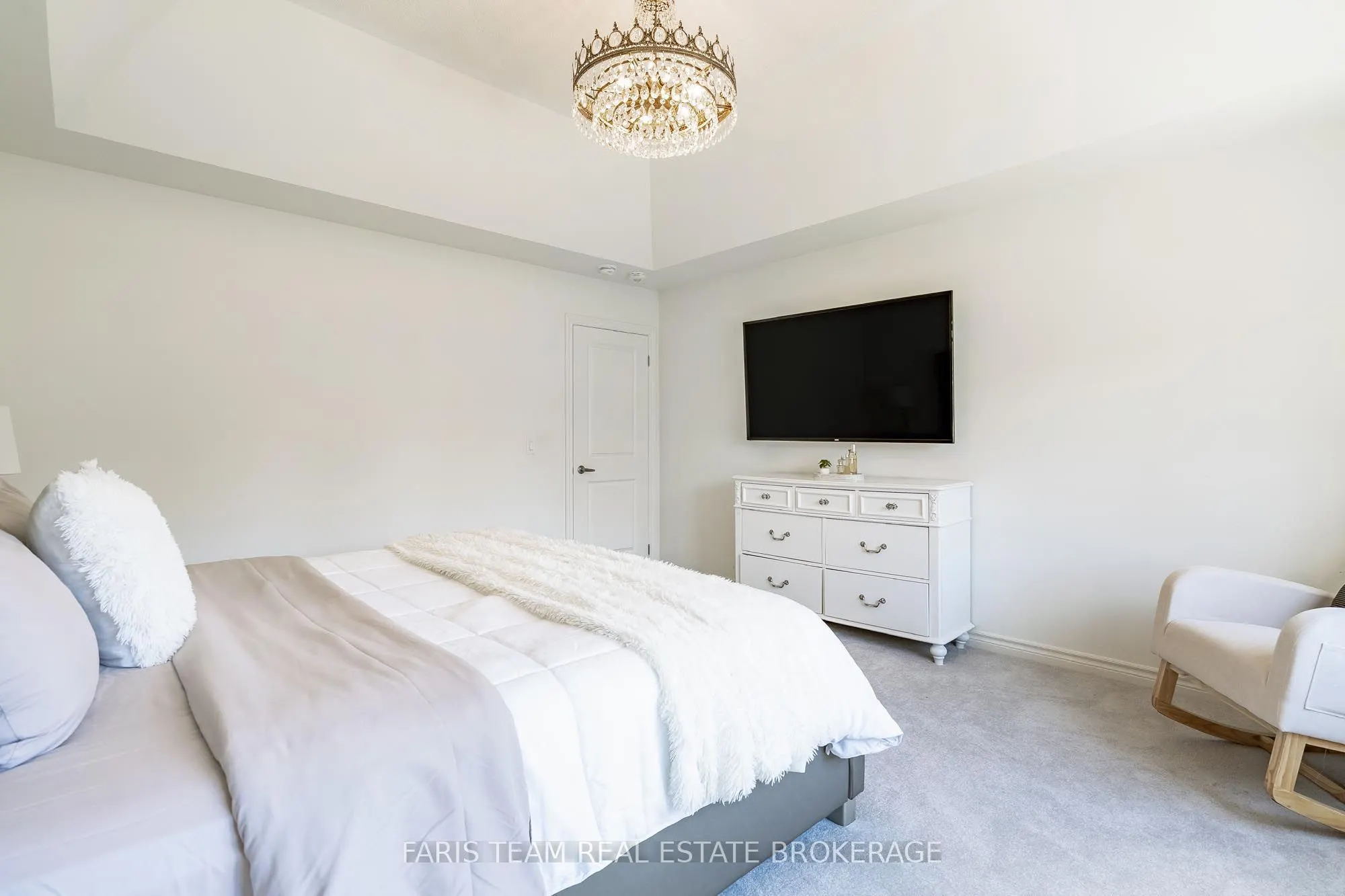 24 Sassafras Road