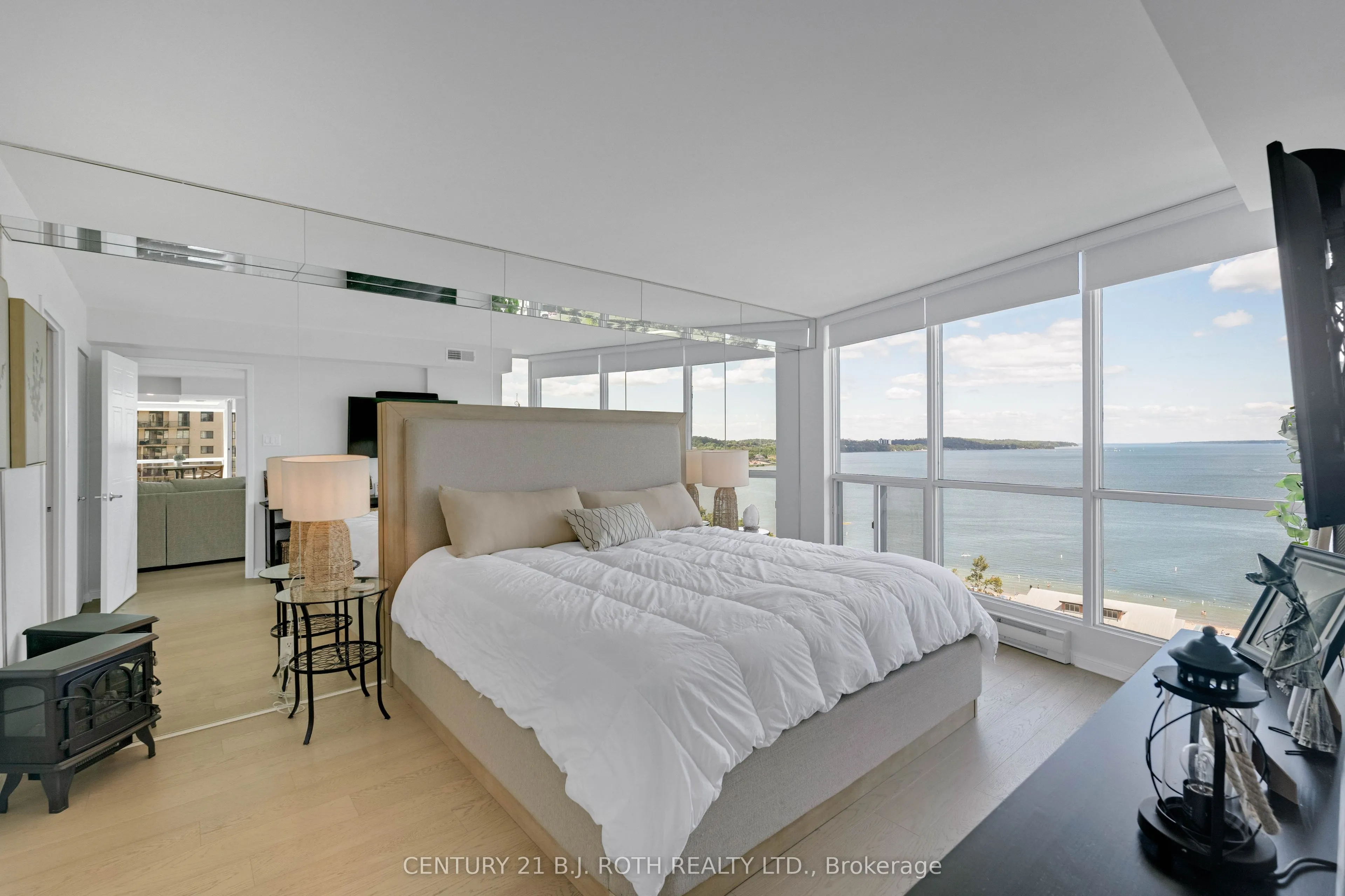 65 Ellen Street #1104