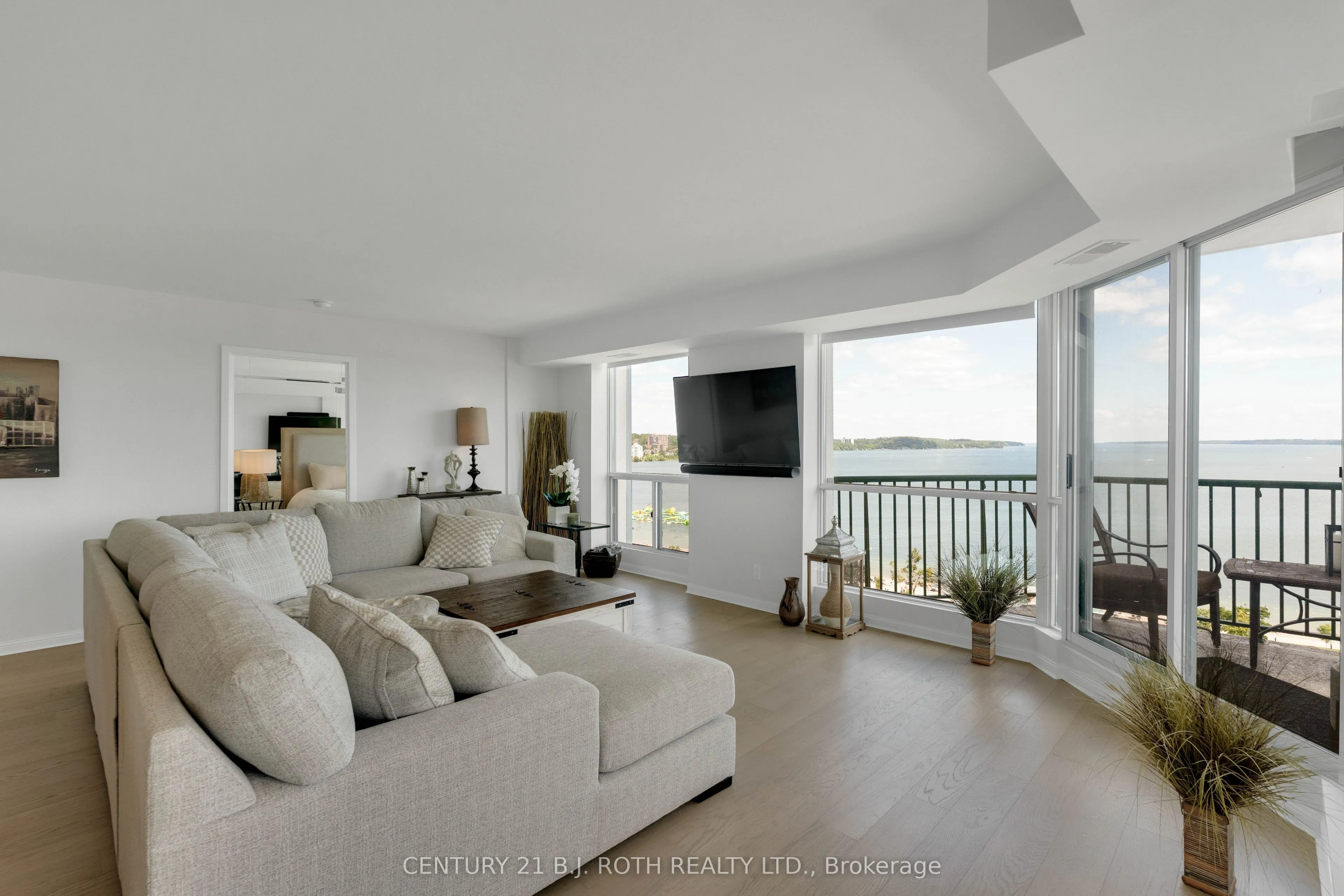 65 Ellen Street #1104