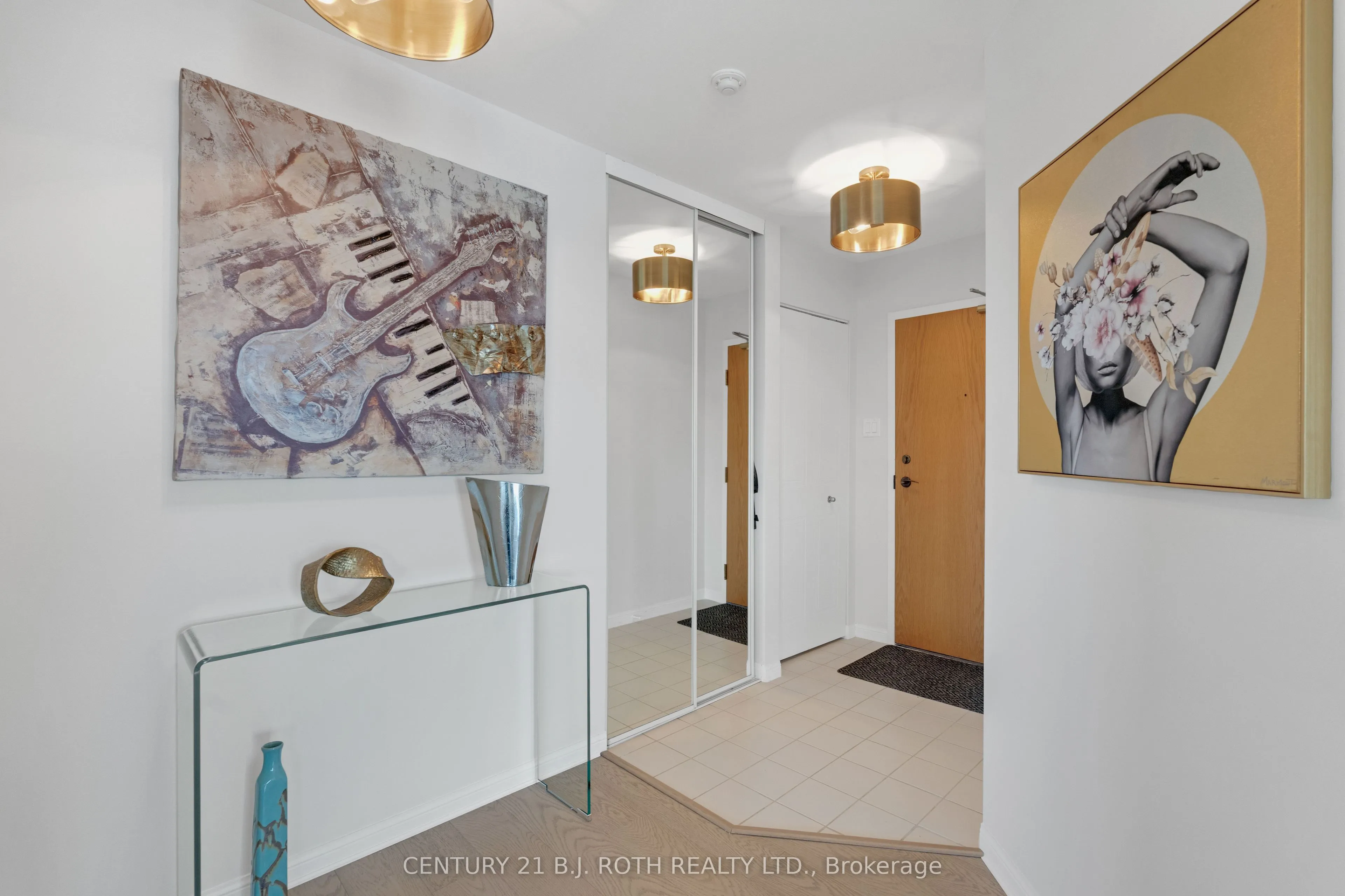 65 Ellen Street #1104
