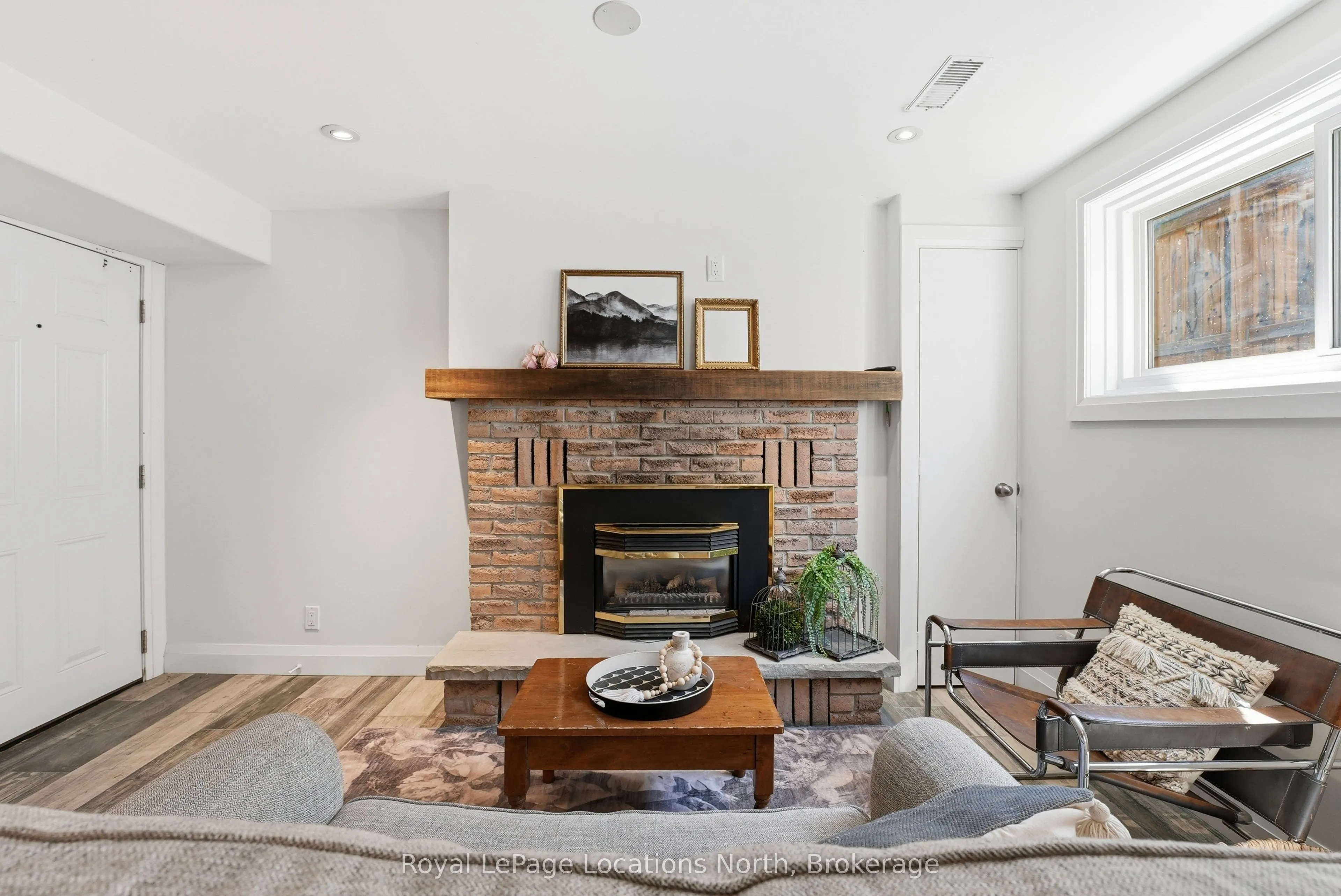 32 Courtice Crescent
