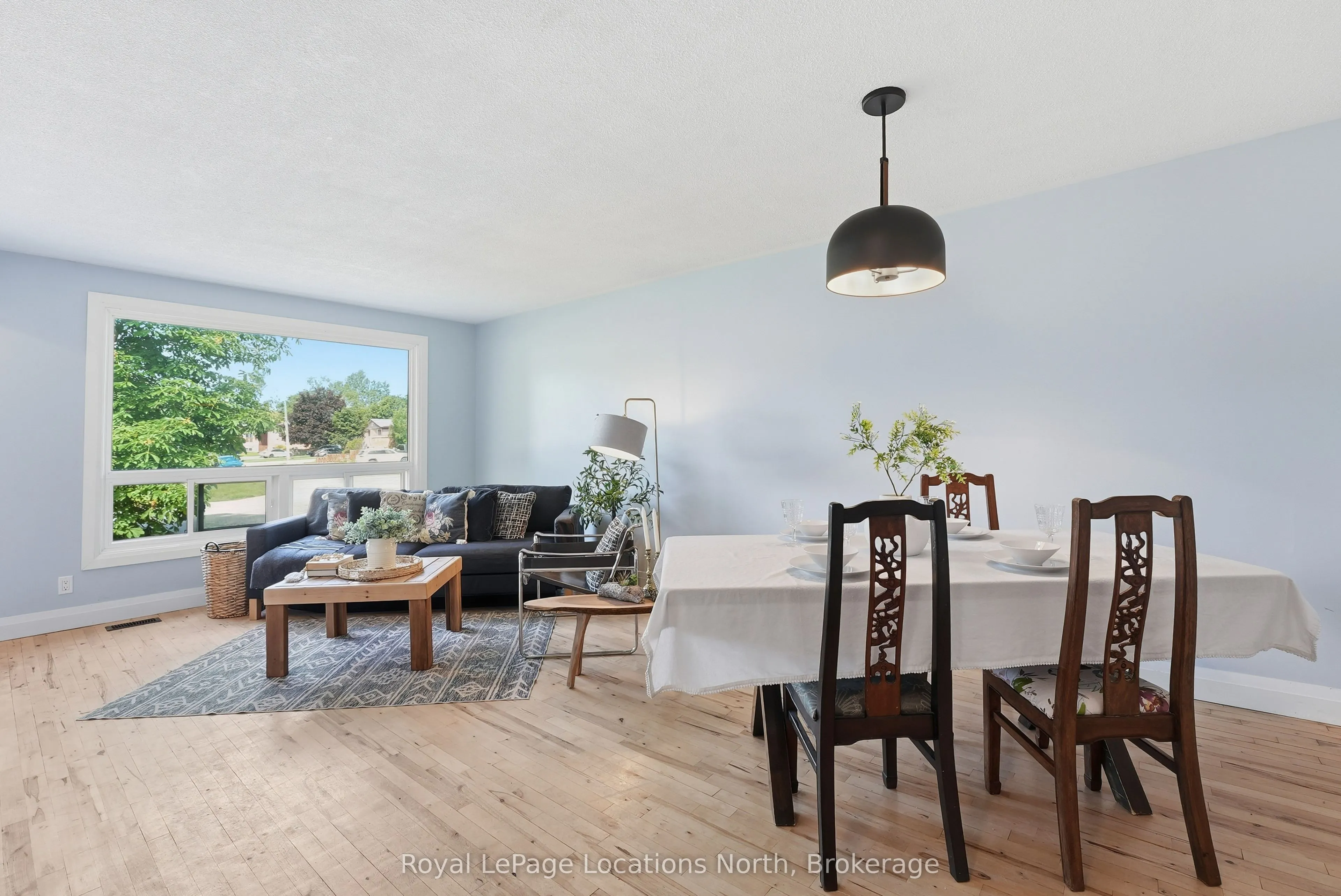 32 Courtice Crescent