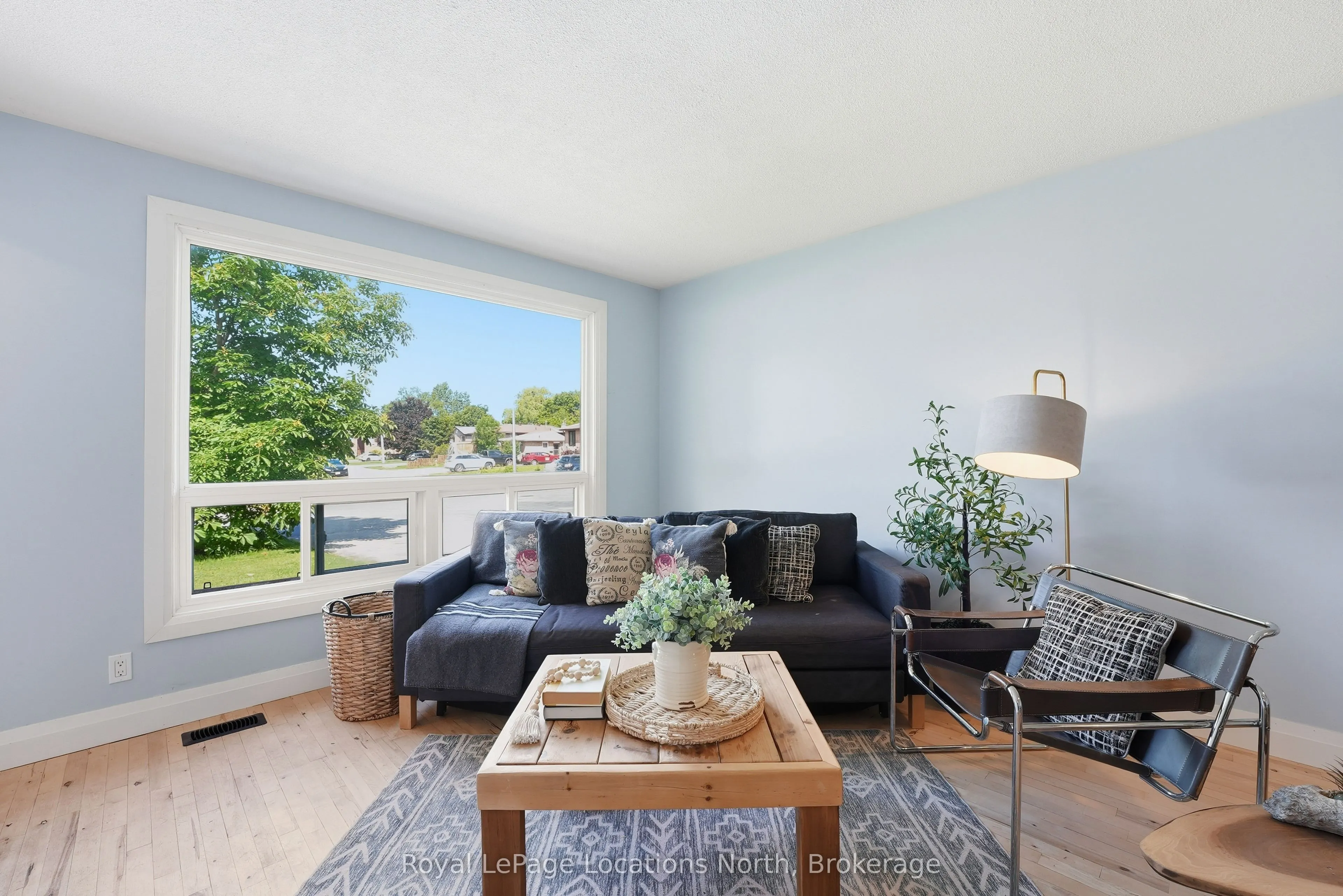 32 Courtice Crescent