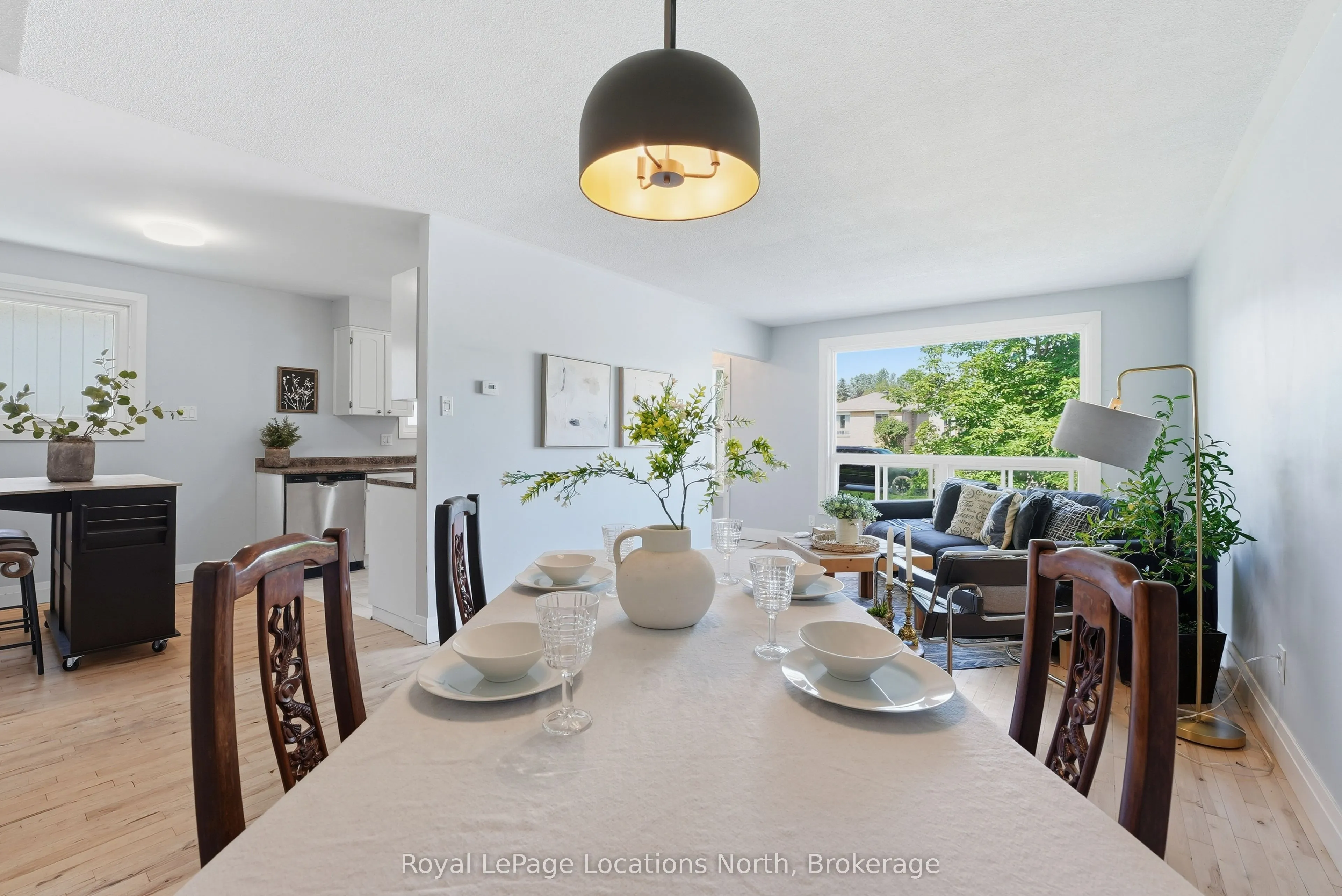 32 Courtice Crescent