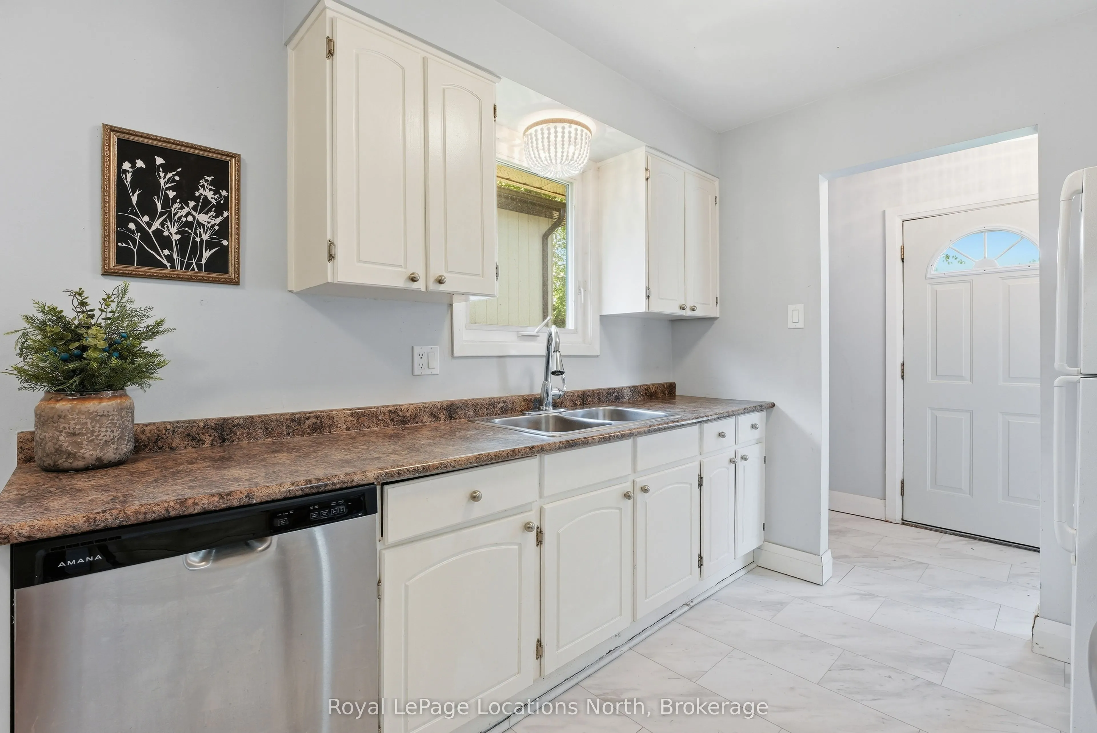 32 Courtice Crescent