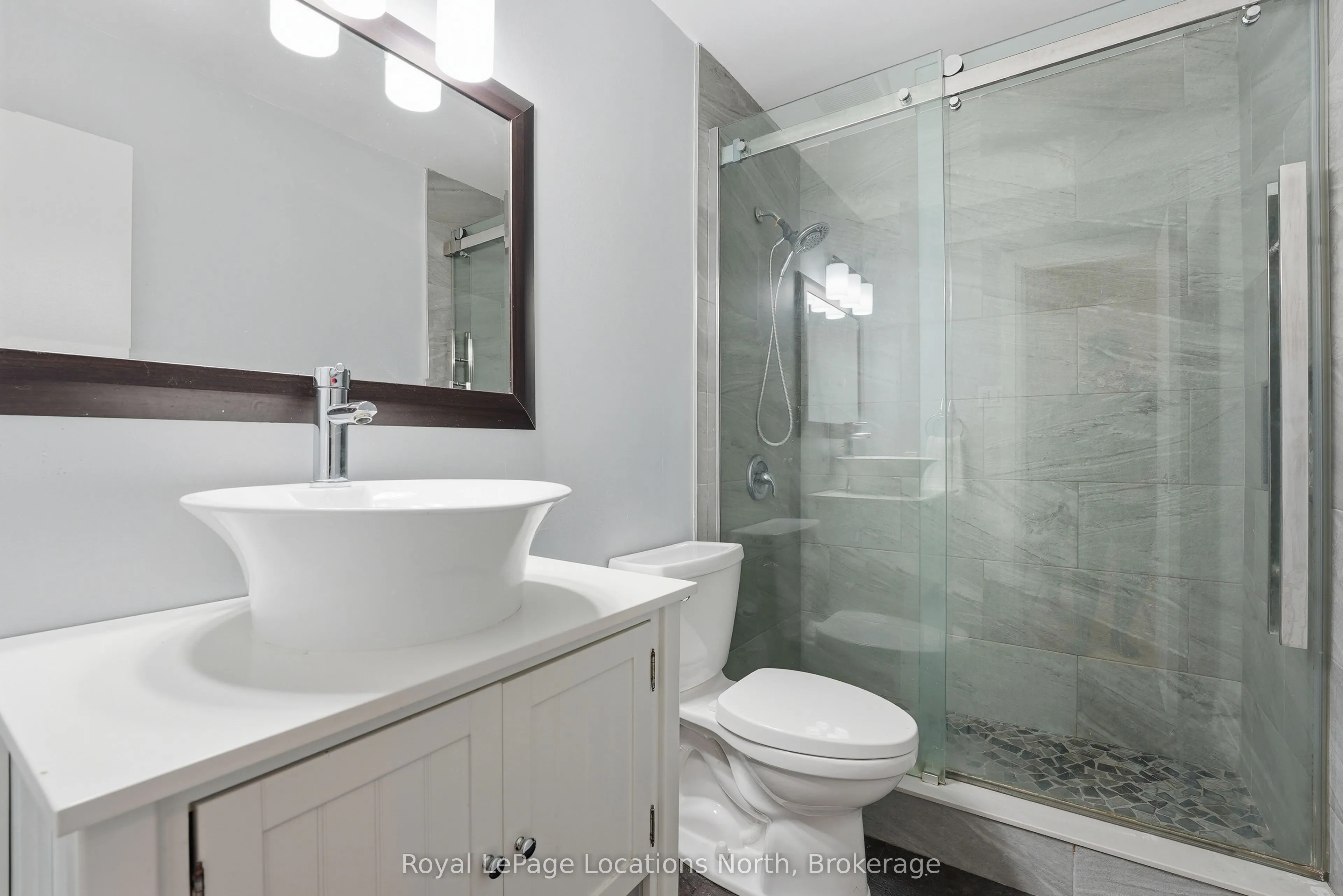 32 Courtice Crescent