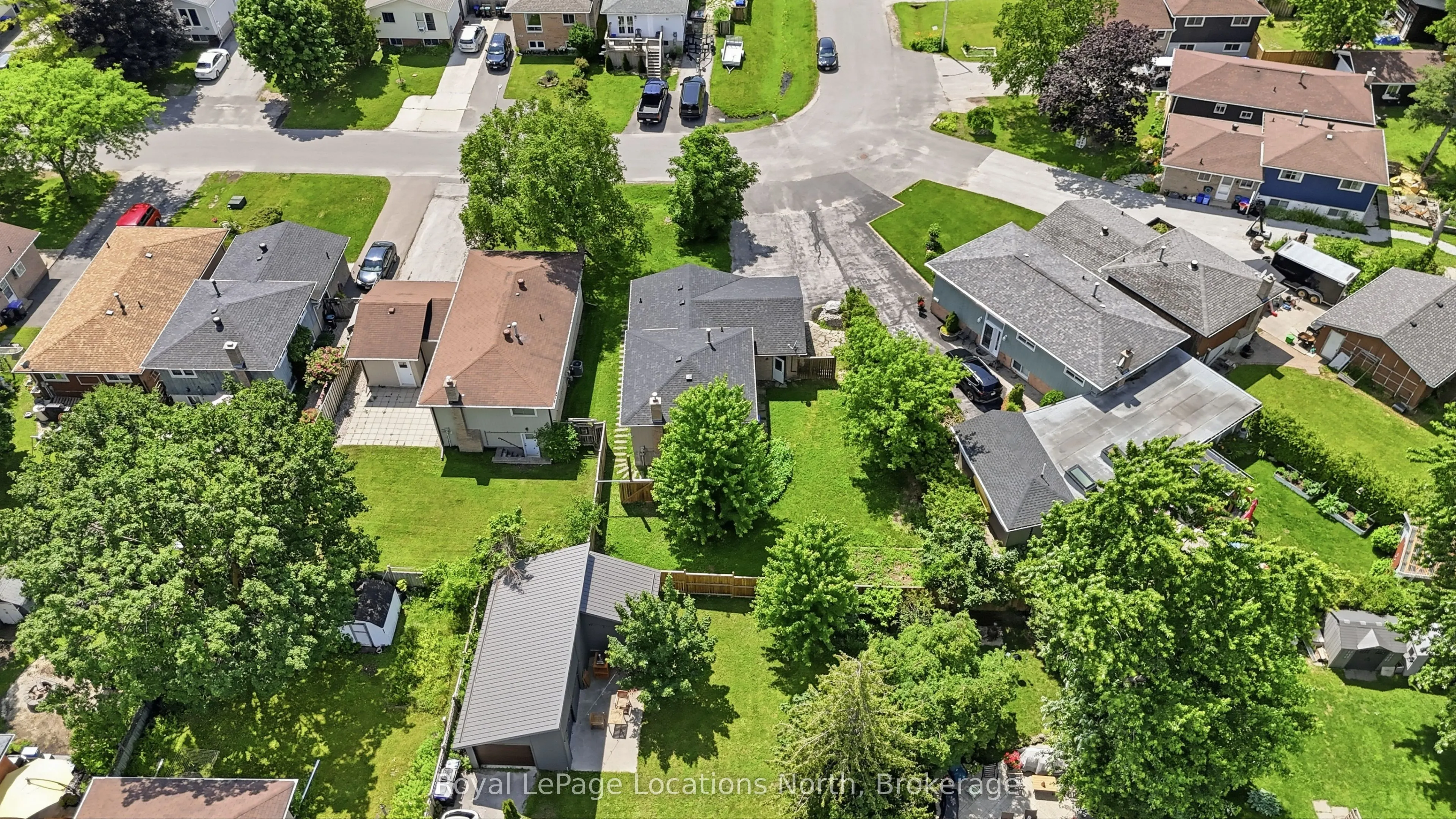 32 Courtice Crescent