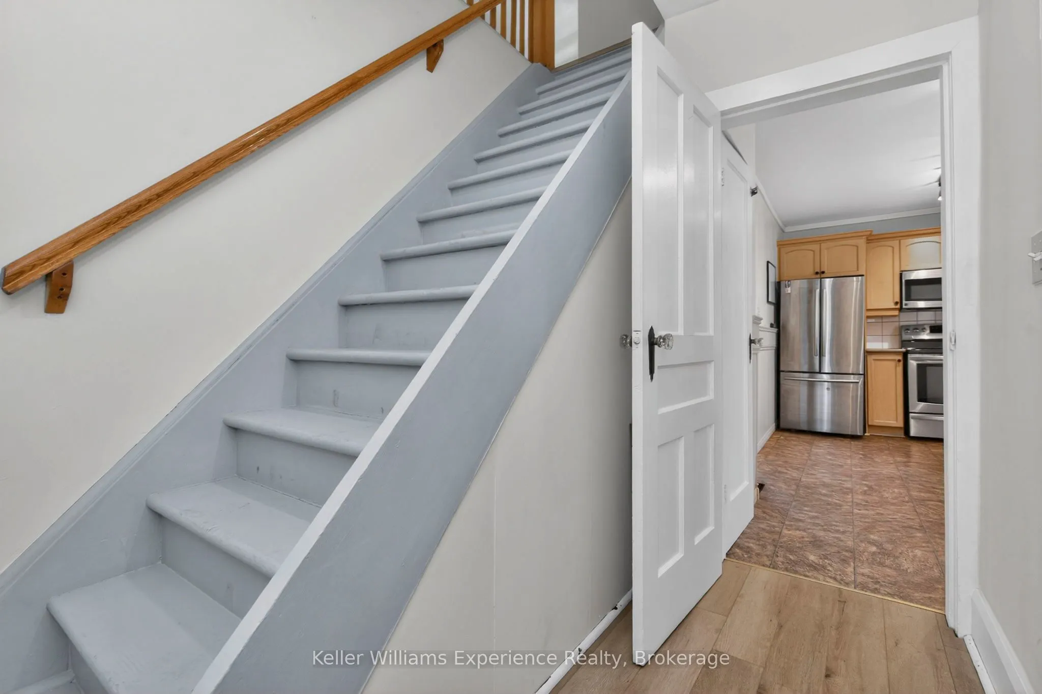 239 Oak Street