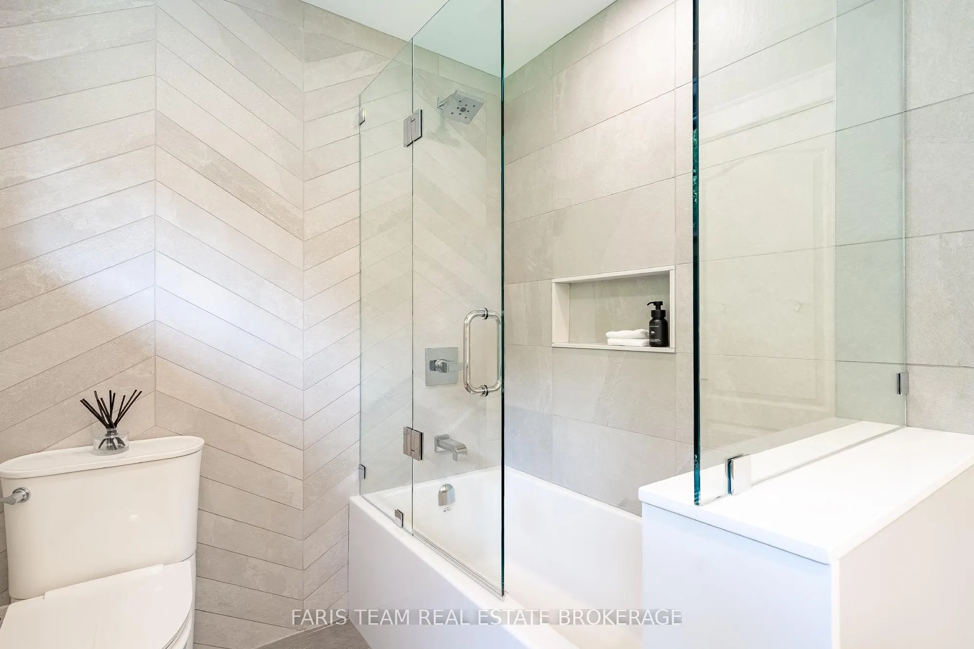 2122 Fern Glen Court