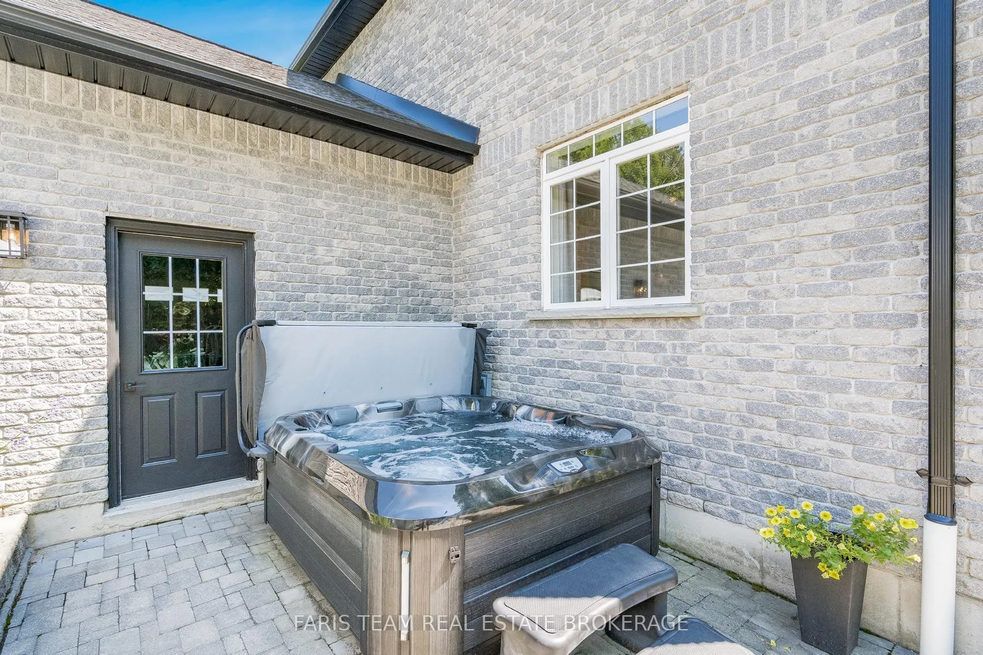 2122 Fern Glen Court