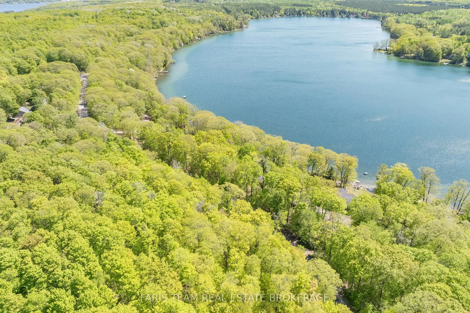 112 Farlain Lake Road E