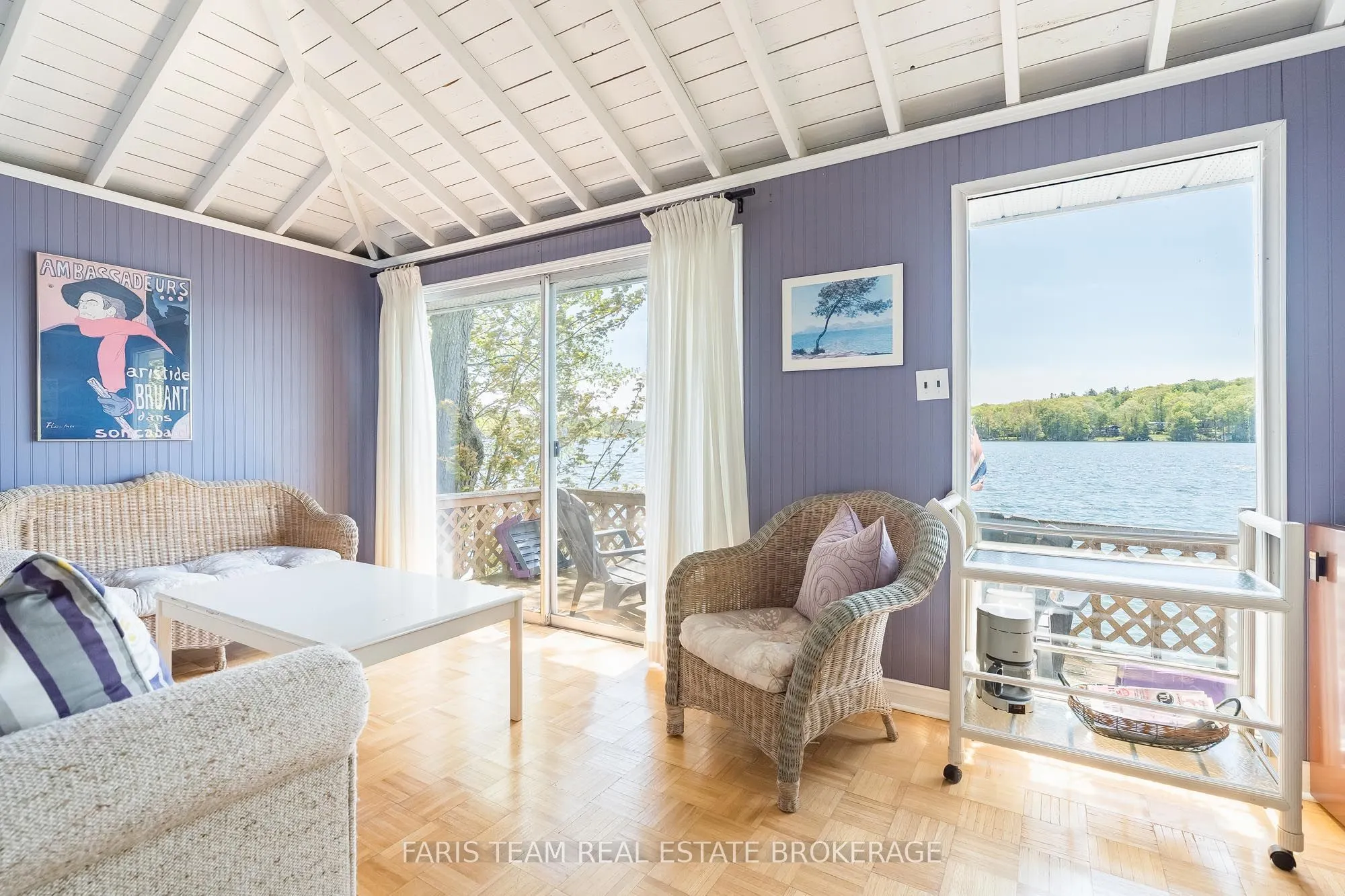 112 Farlain Lake Road E
