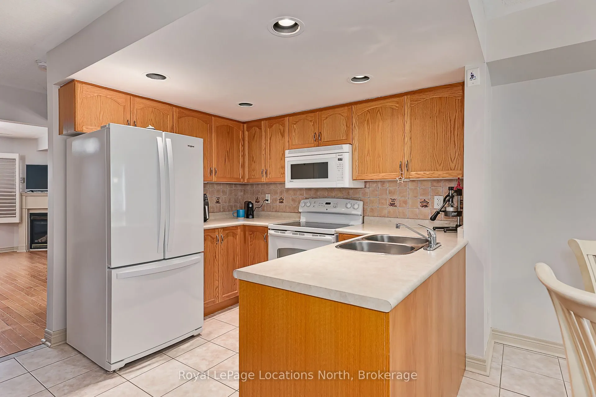 13 Raglan Street #27