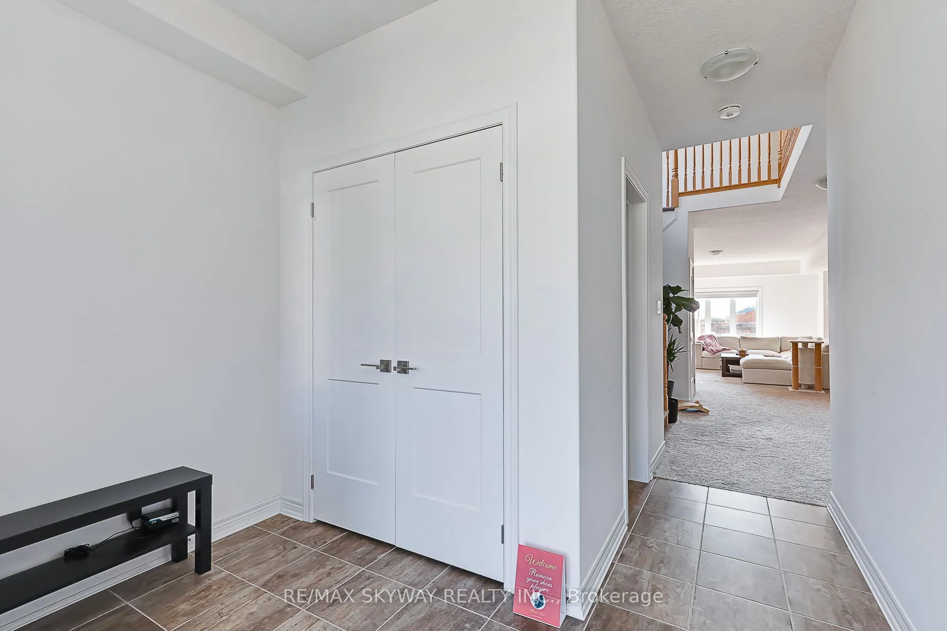 103 Plewes Drive W
