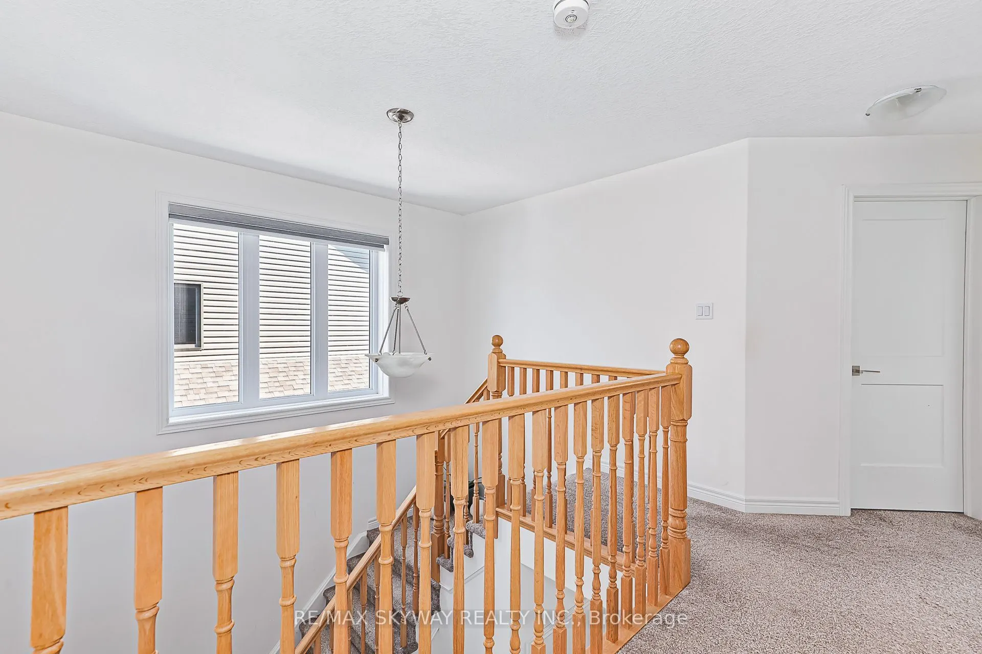 103 Plewes Drive W
