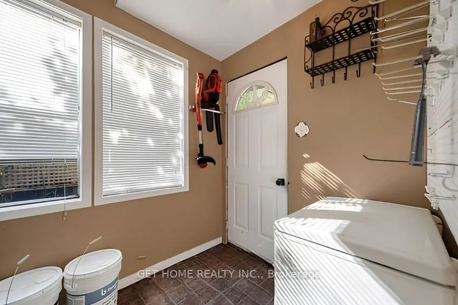 173 Barrie Road